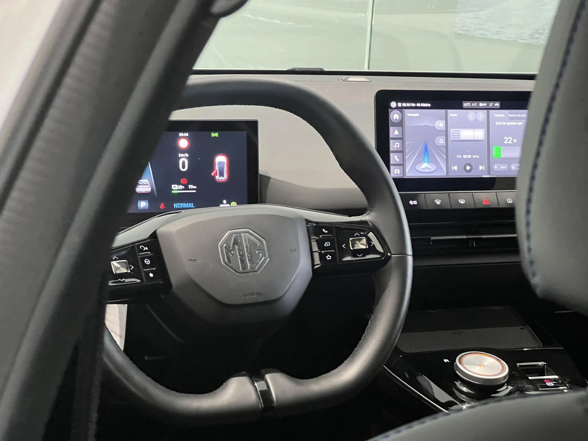 MG MG4 Long Range Luxury 64 kWh
