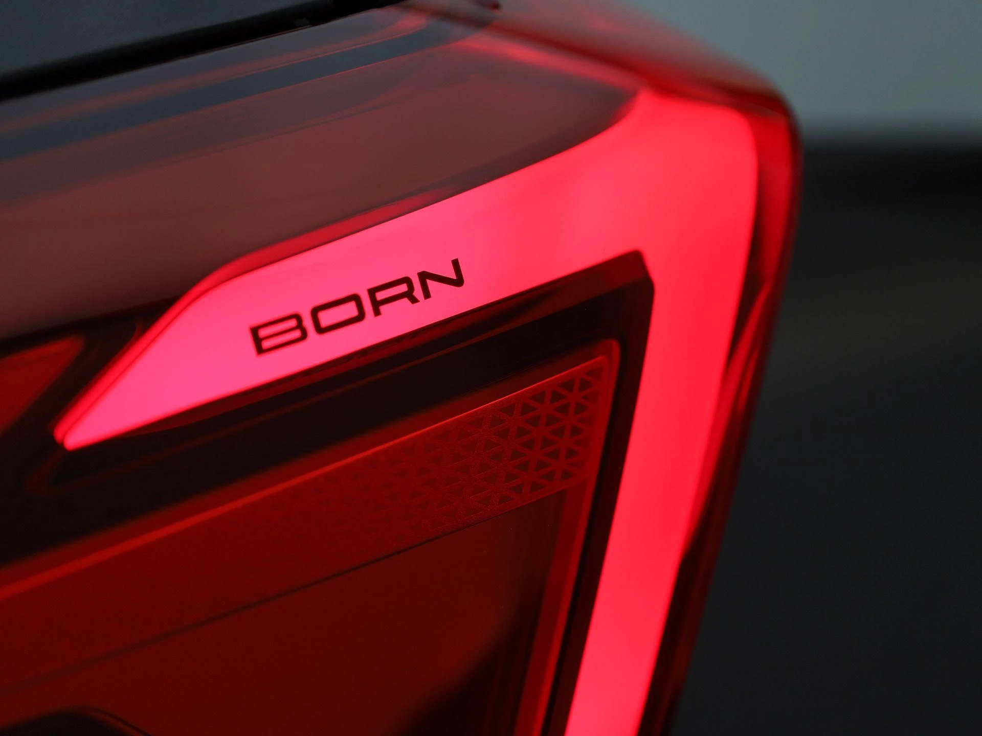 CUPRA Born Adrenaline 62 kWh
