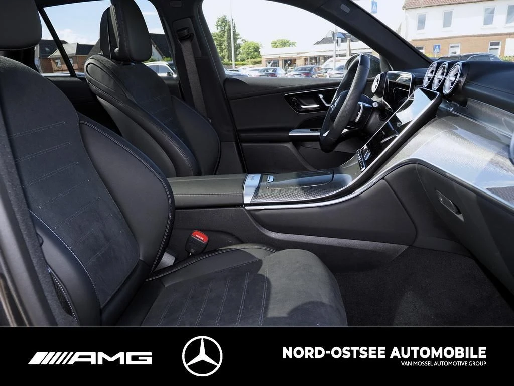 Mercedes-Benz GLC 300 d AMG 4M AHK PANO SHZ KLIMA AMG Line