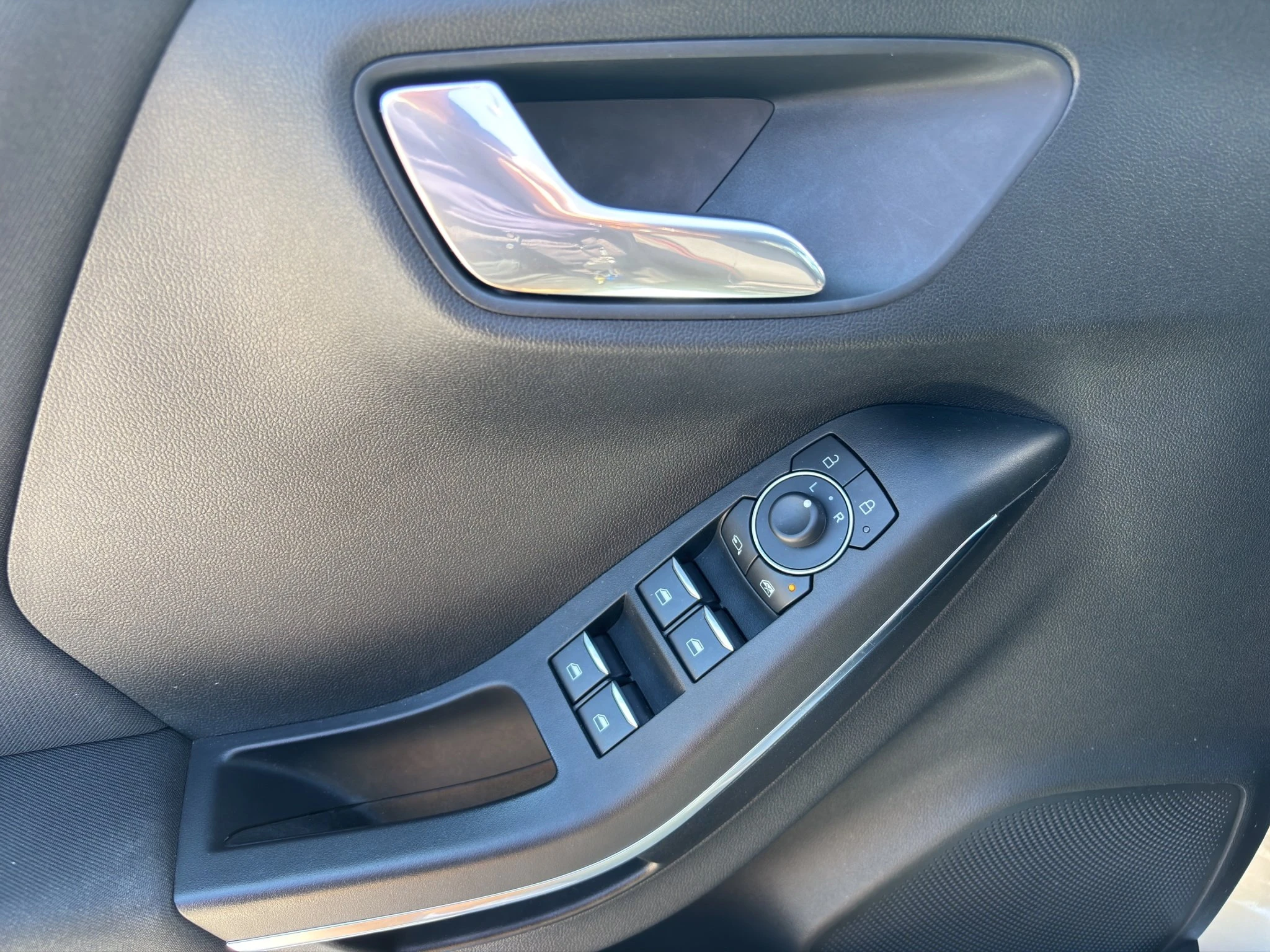 Ford Puma 1.0 EcoBoost Mild Hybrid ST-Line Design