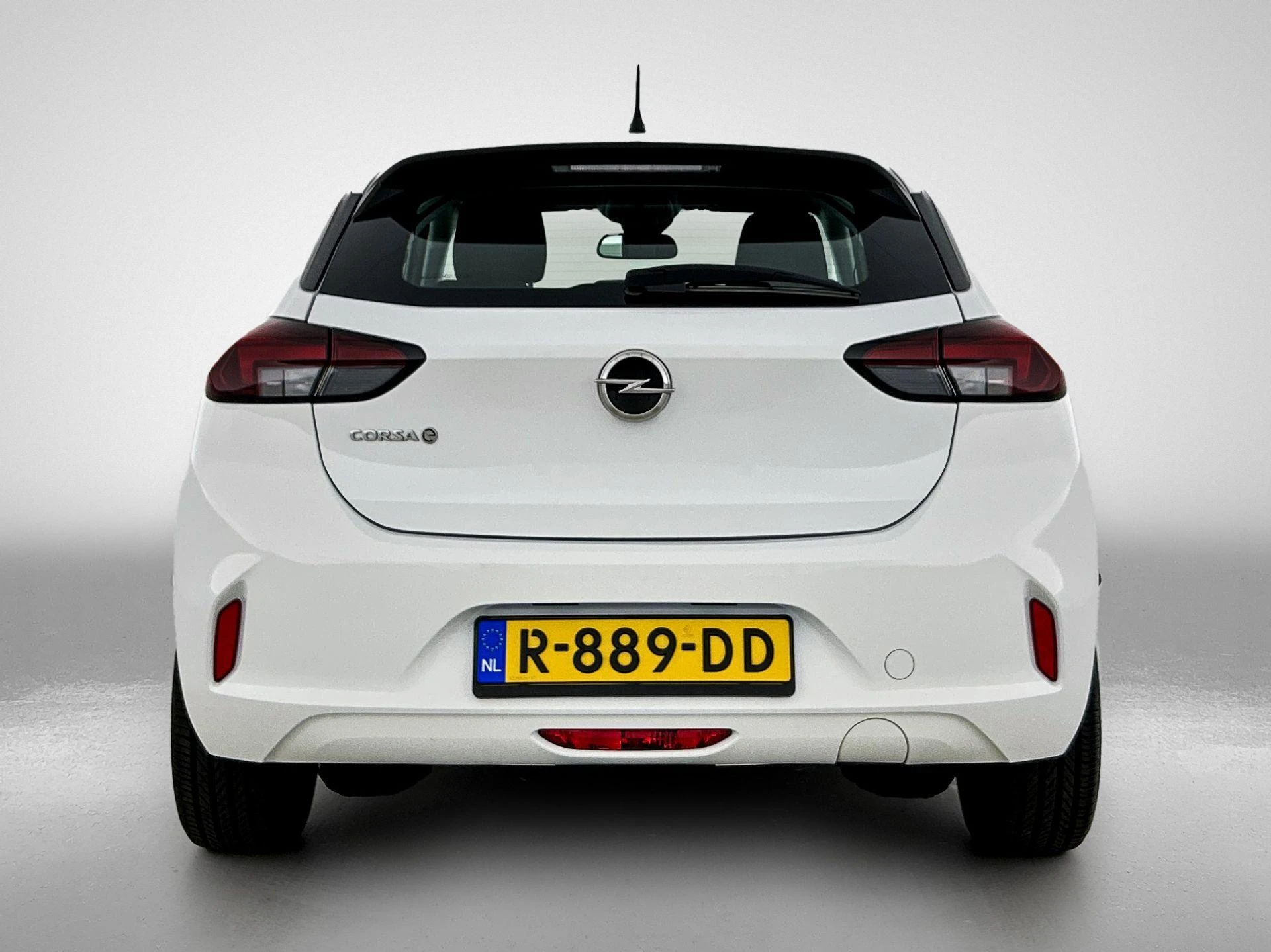 Opel-Corsa-e-image-2