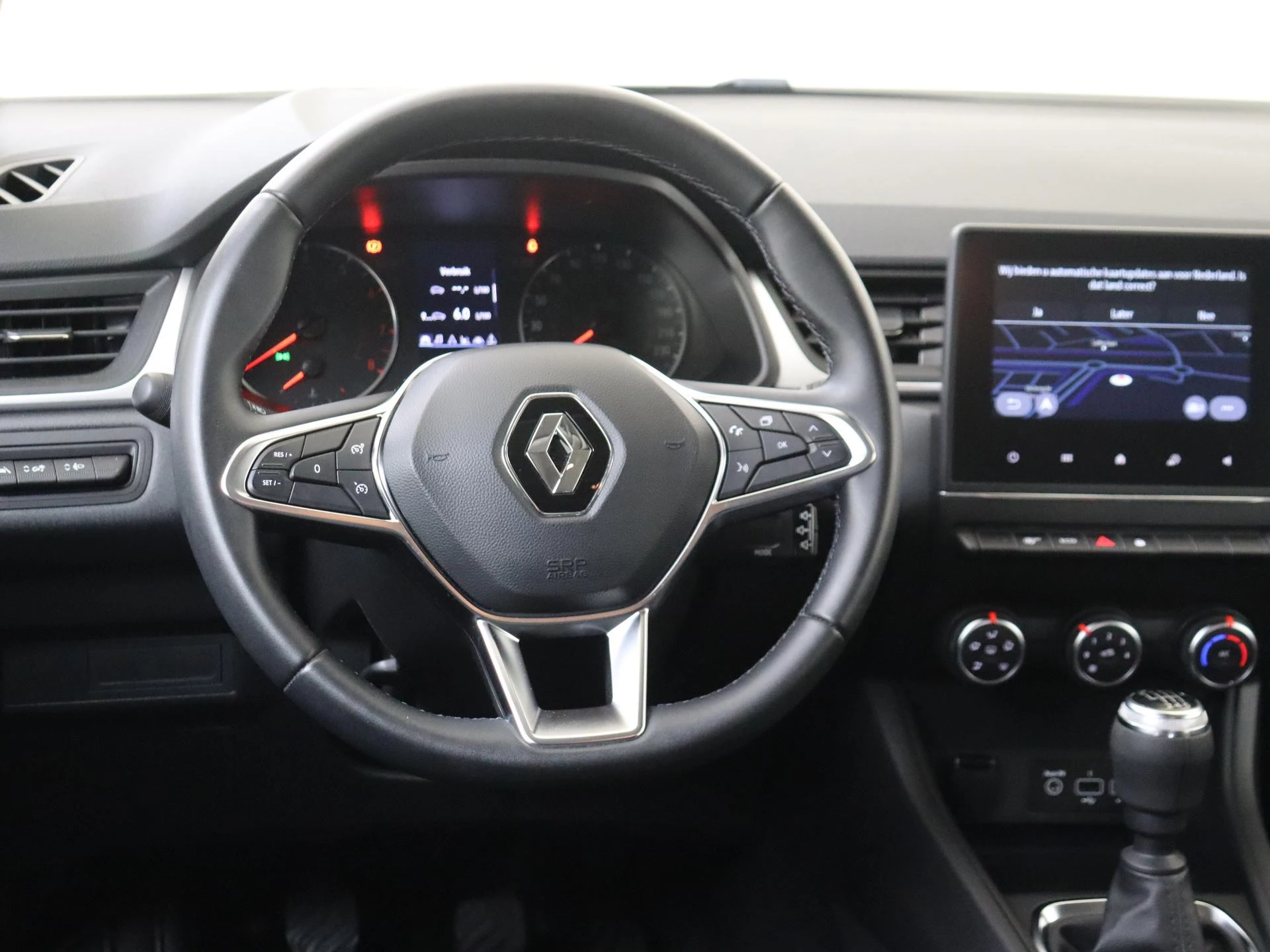 Renault-Captur-image-9