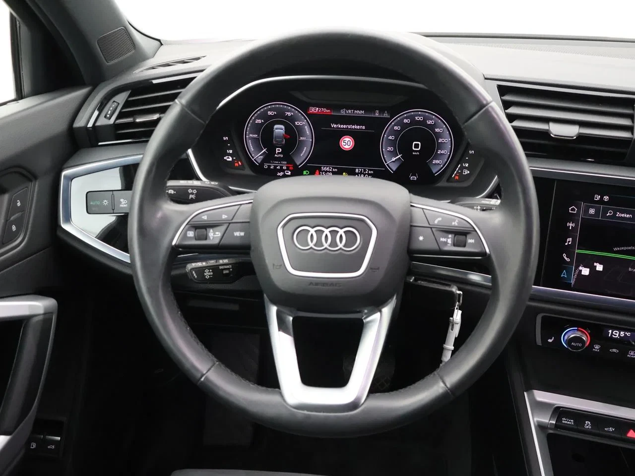 Audi-Q3-image-20