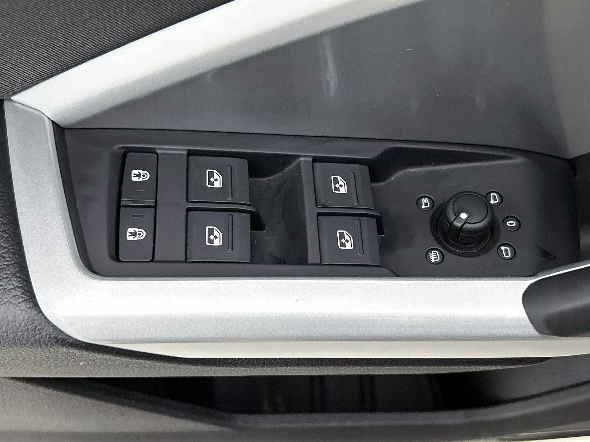 Audi-Q3-image-30