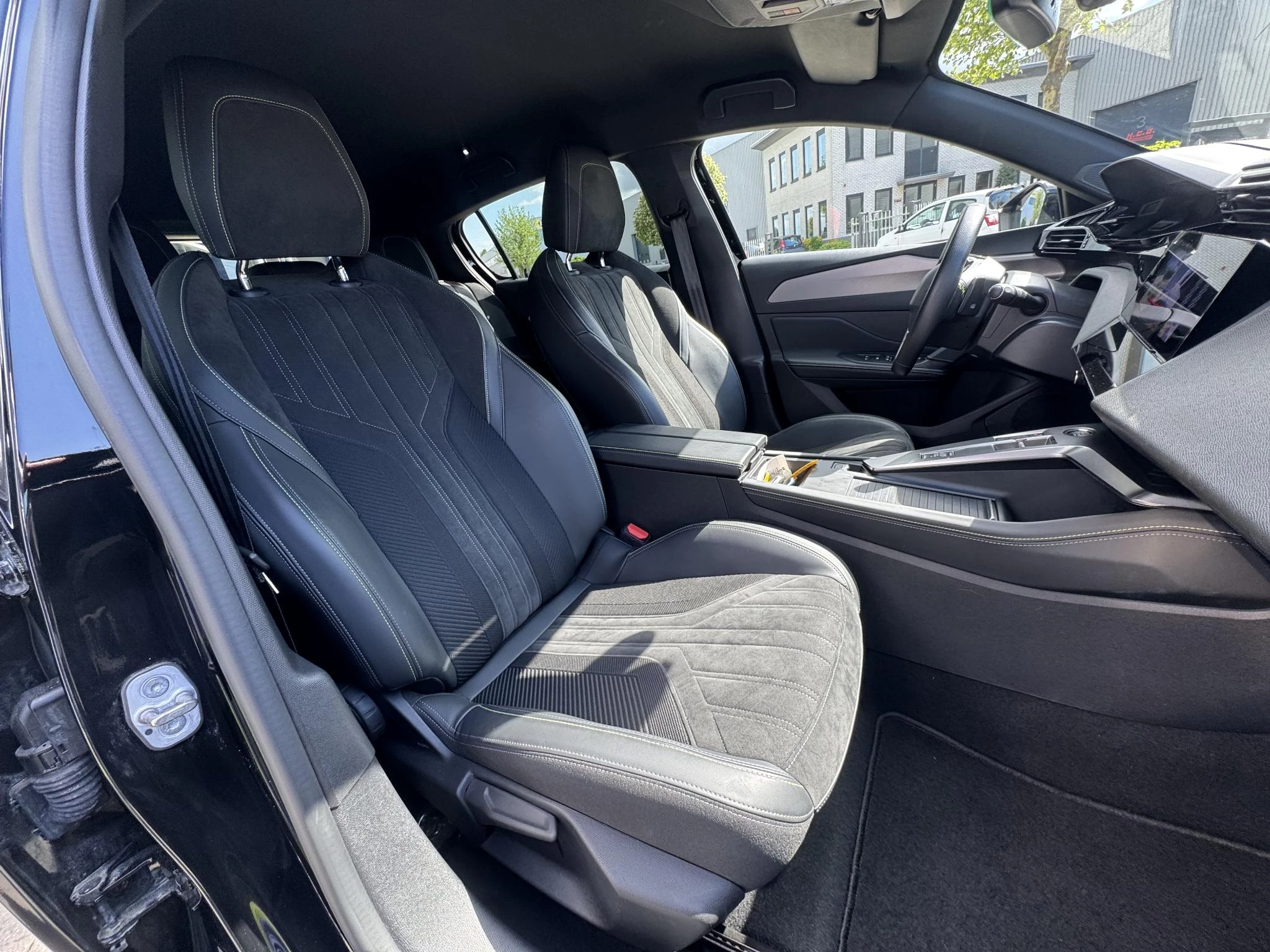 Peugeot-308-image-15