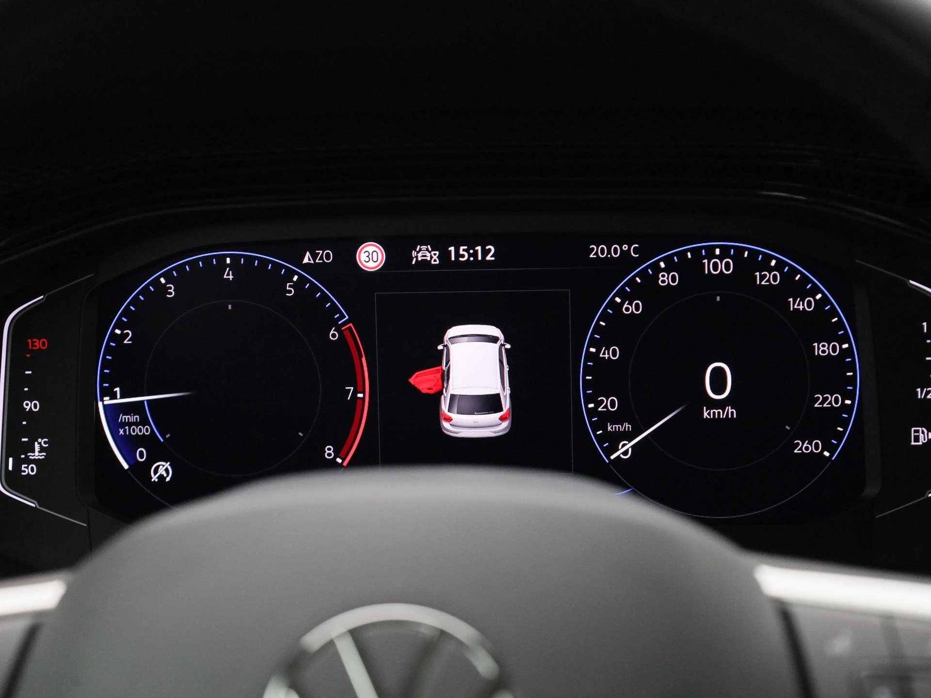 Volkswagen-Polo-image-7