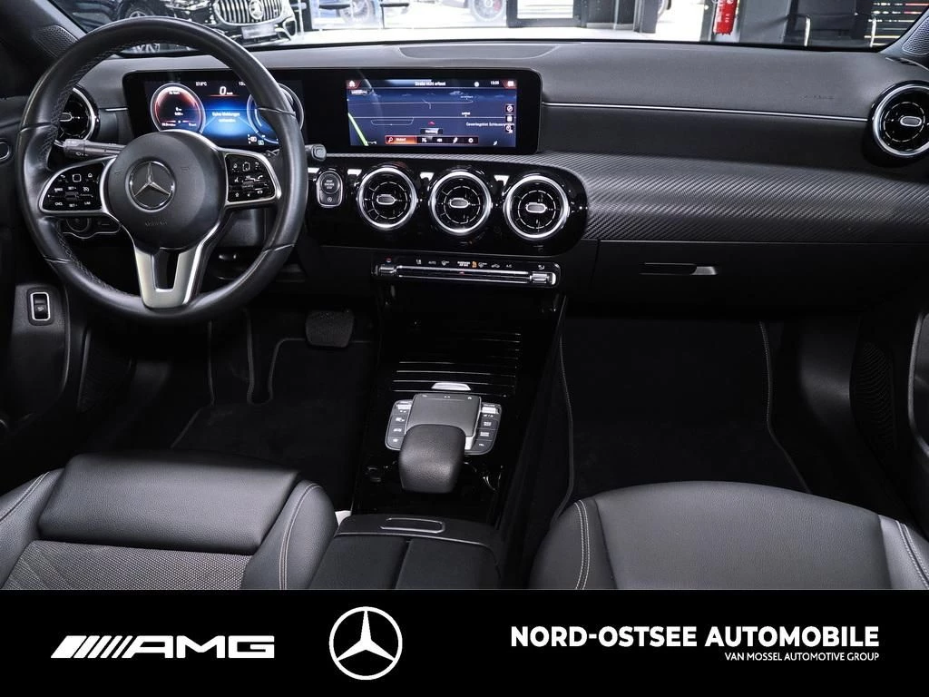 Mercedes-Benz A-Klasse 180 d STYLE LIM LED KAMERA SHZ TEMPOMAT Style