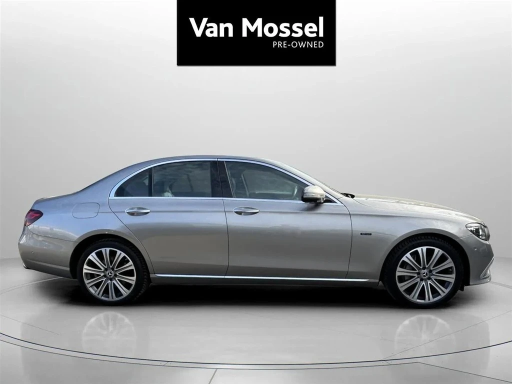 Mercedes-Benz-E-Klasse-image-3
