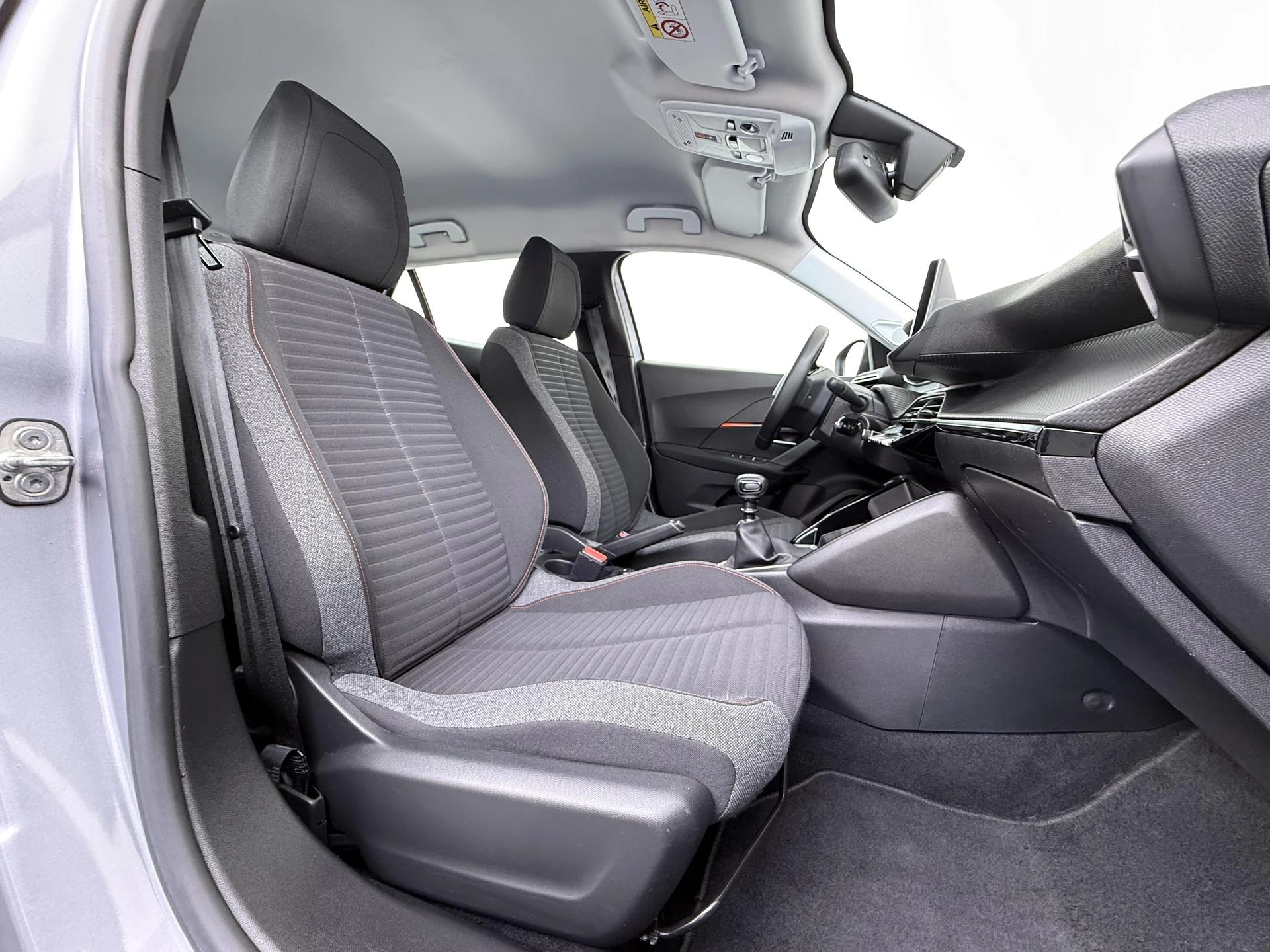 Peugeot-2008-image-29