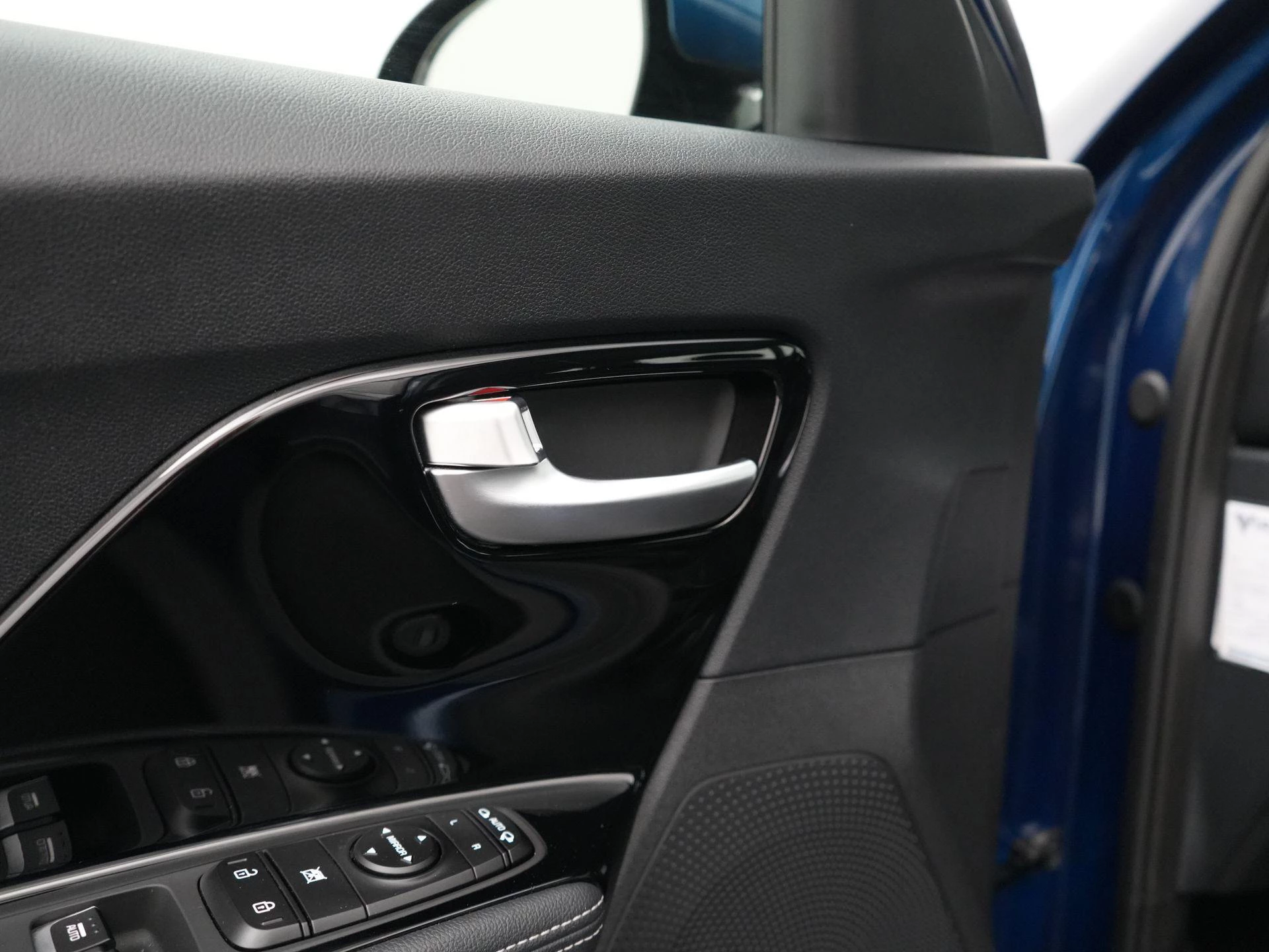 Kia-Niro-image-30