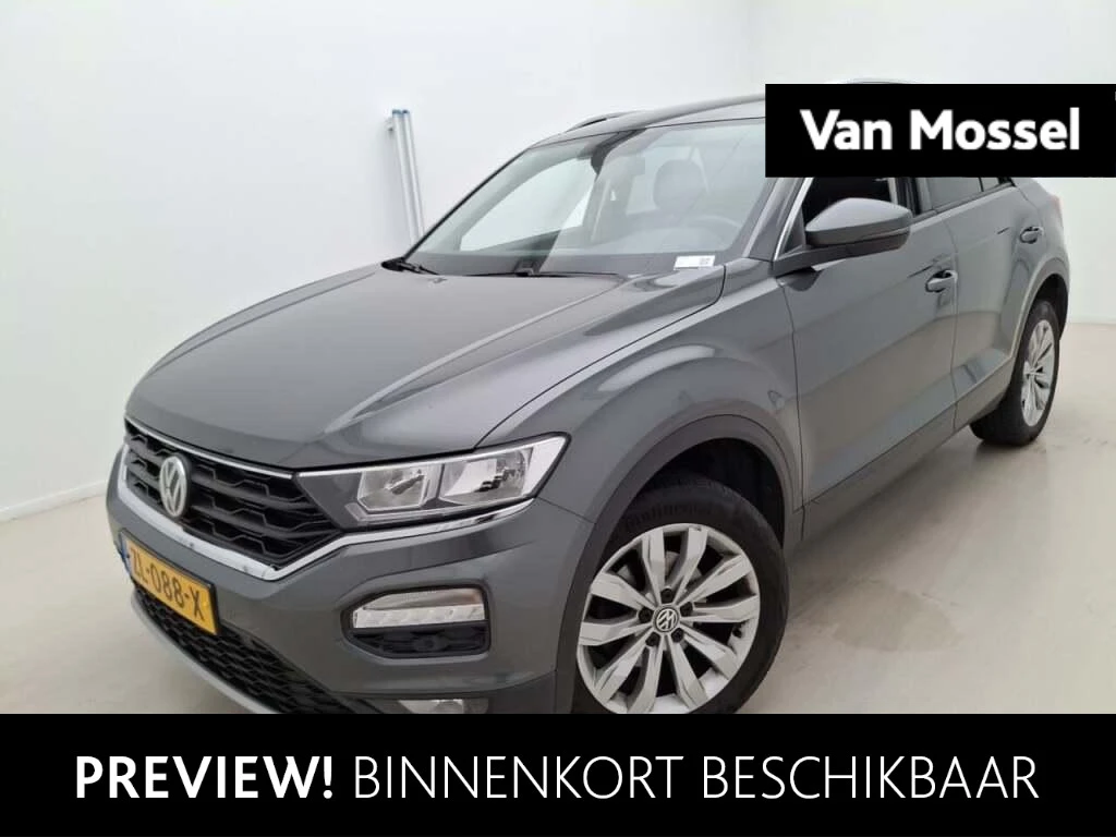 Volkswagen-T-Roc-image-0