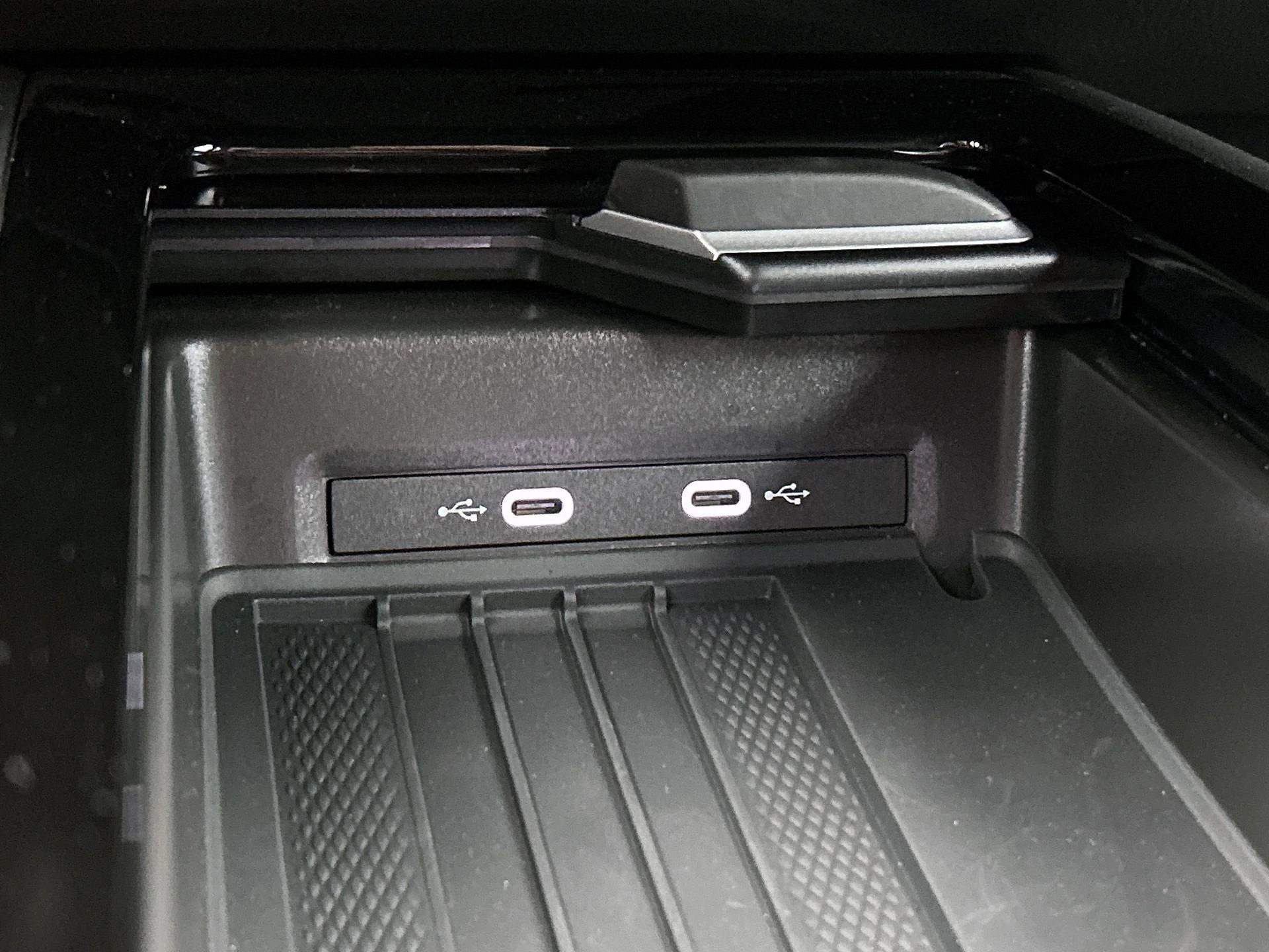 Volkswagen-ID.7-image-32