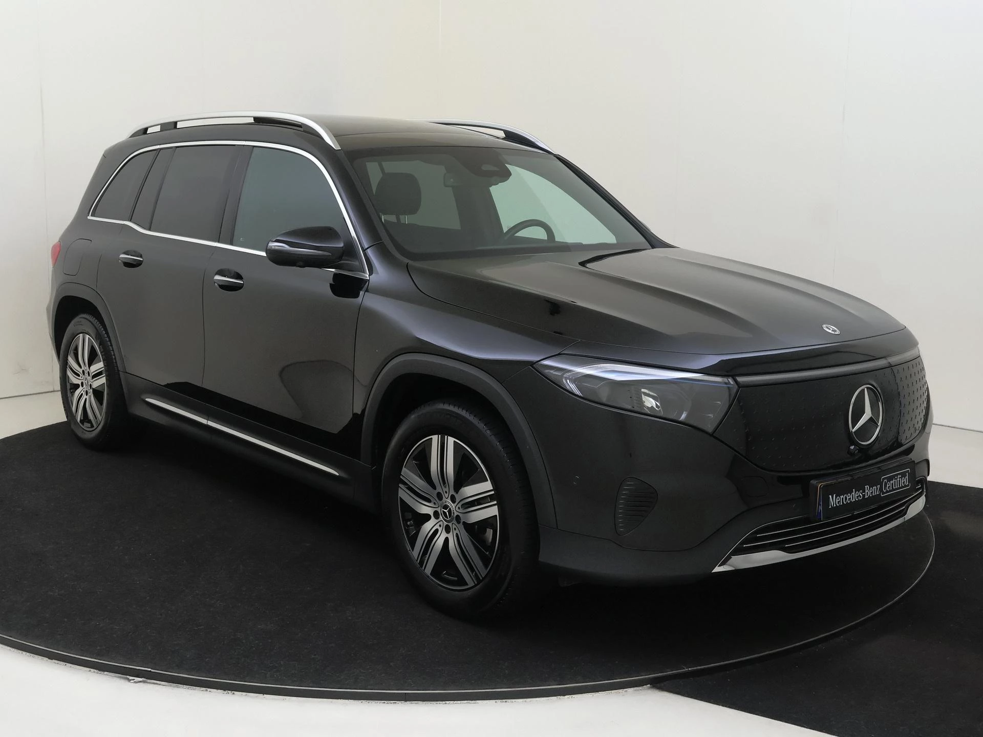 Mercedes-Benz EQB 250+ Luxury Line 71 kWh