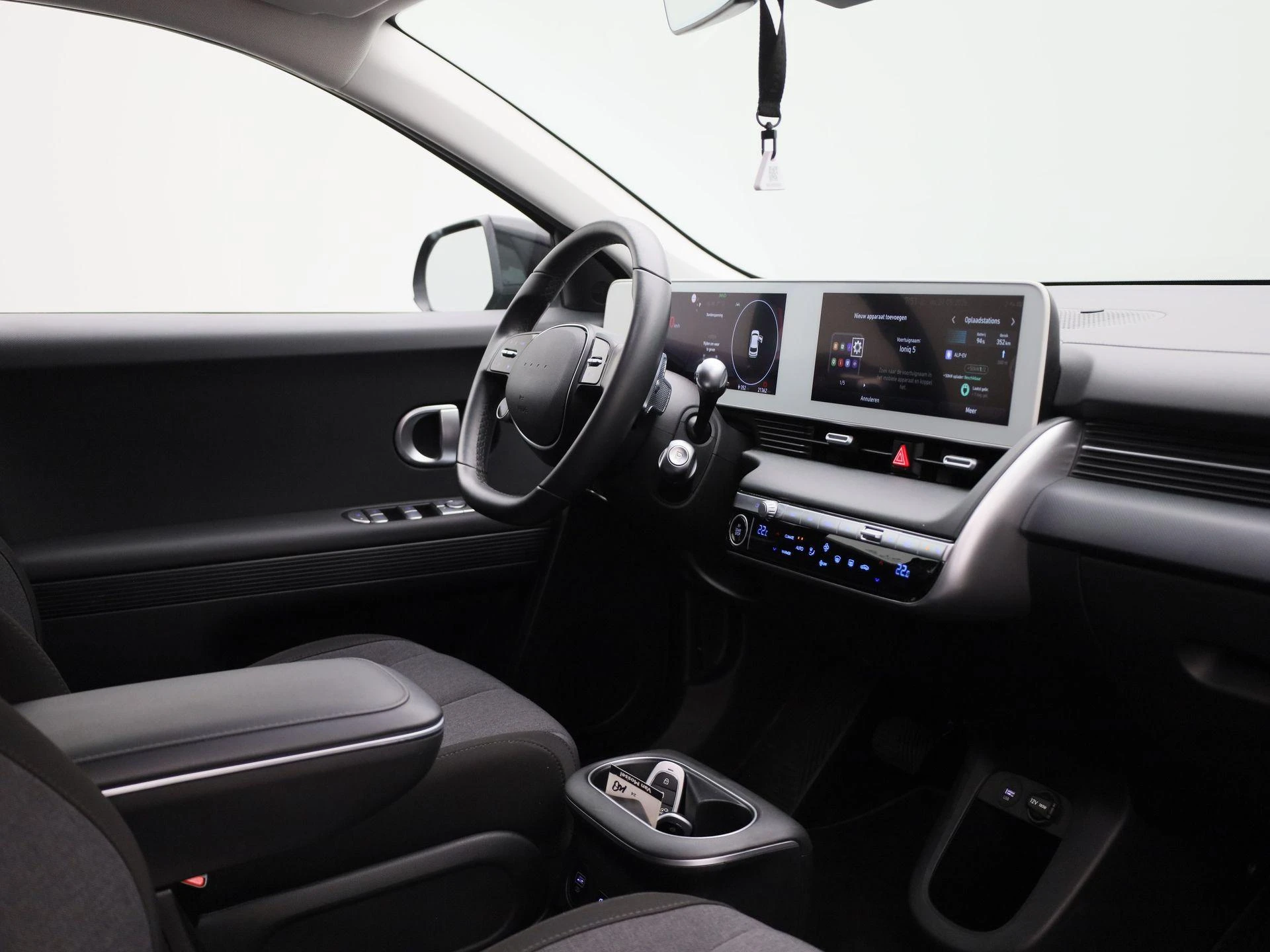 Hyundai-IONIQ 5-image-35