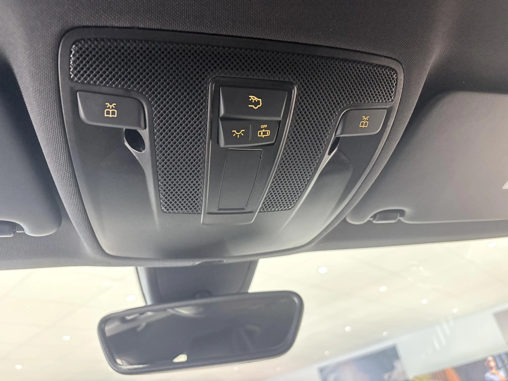 Mercedes-Benz-A-Klasse-image-34