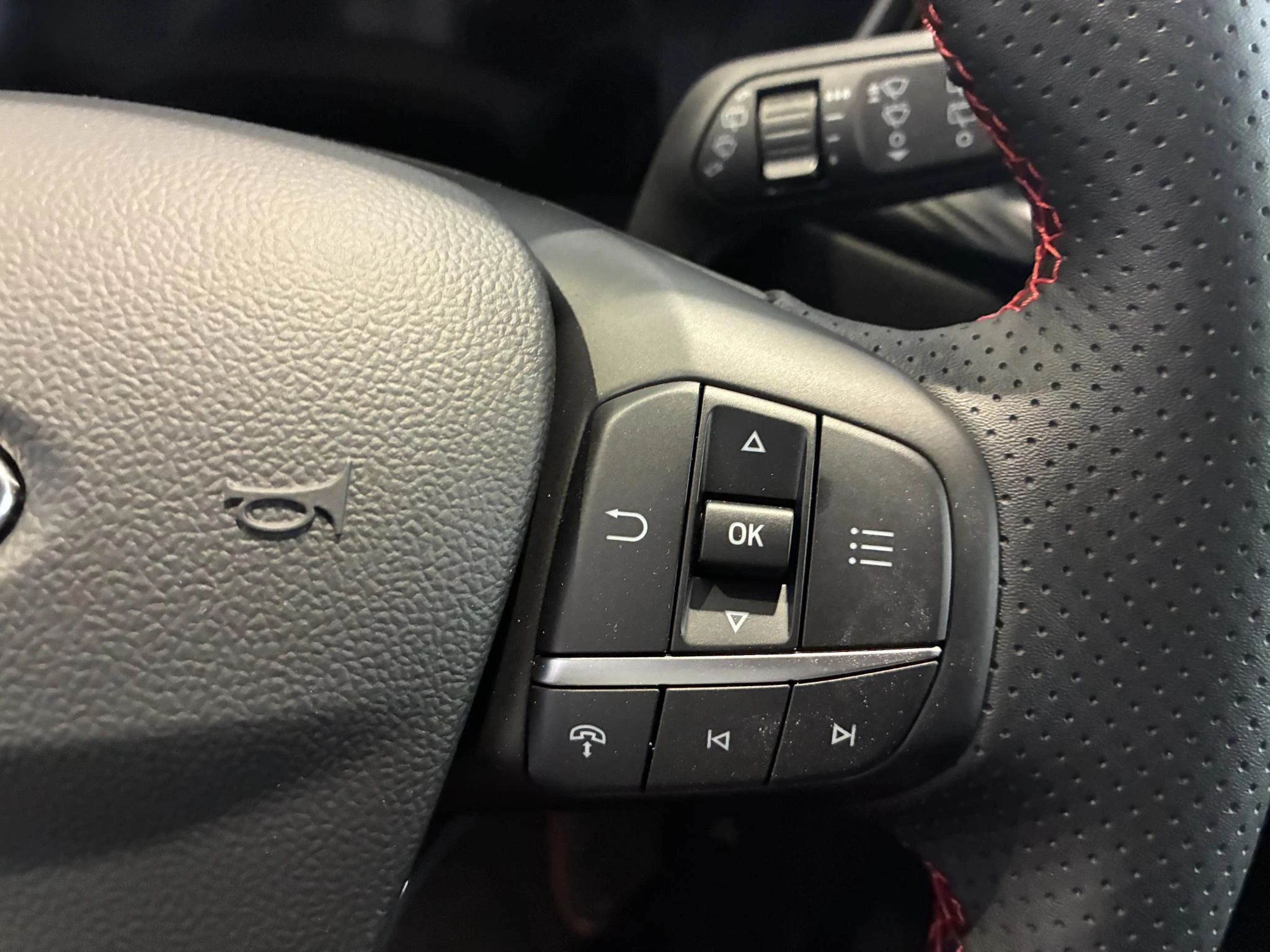 Ford-Kuga-image-14