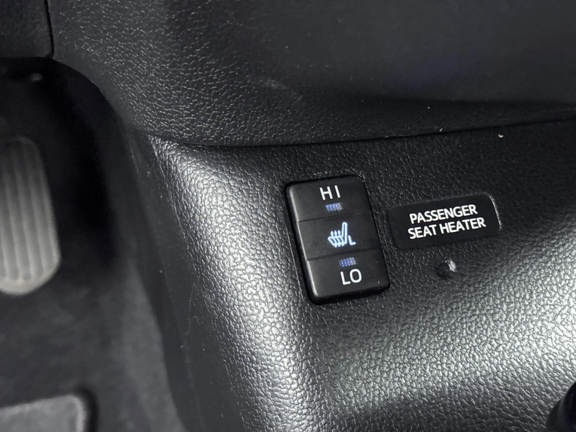 Toyota-Prius-image-7