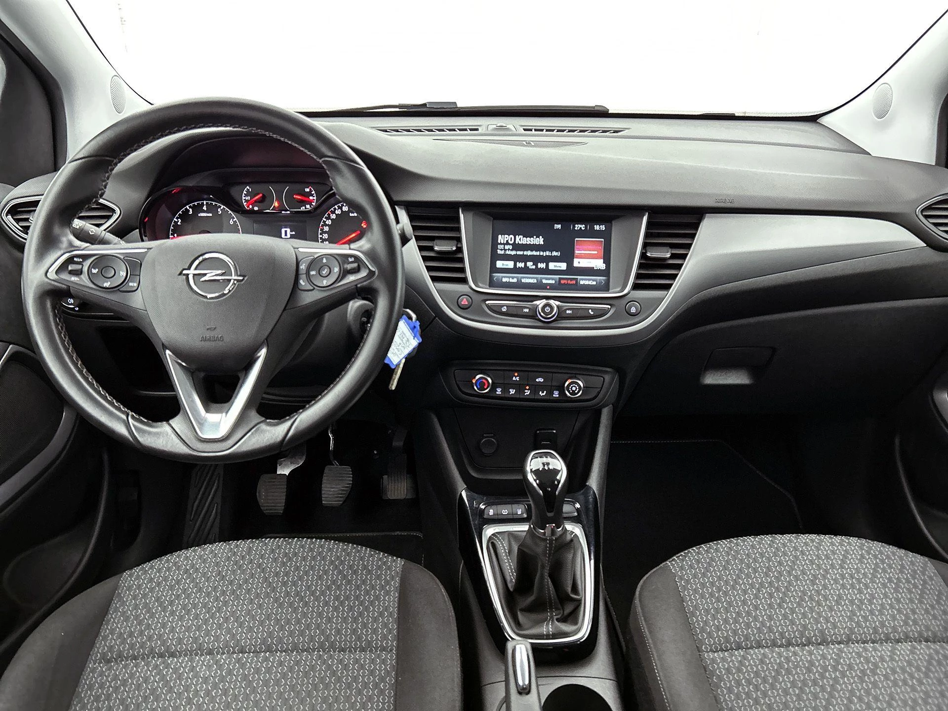 Opel-Crossland X-image-21