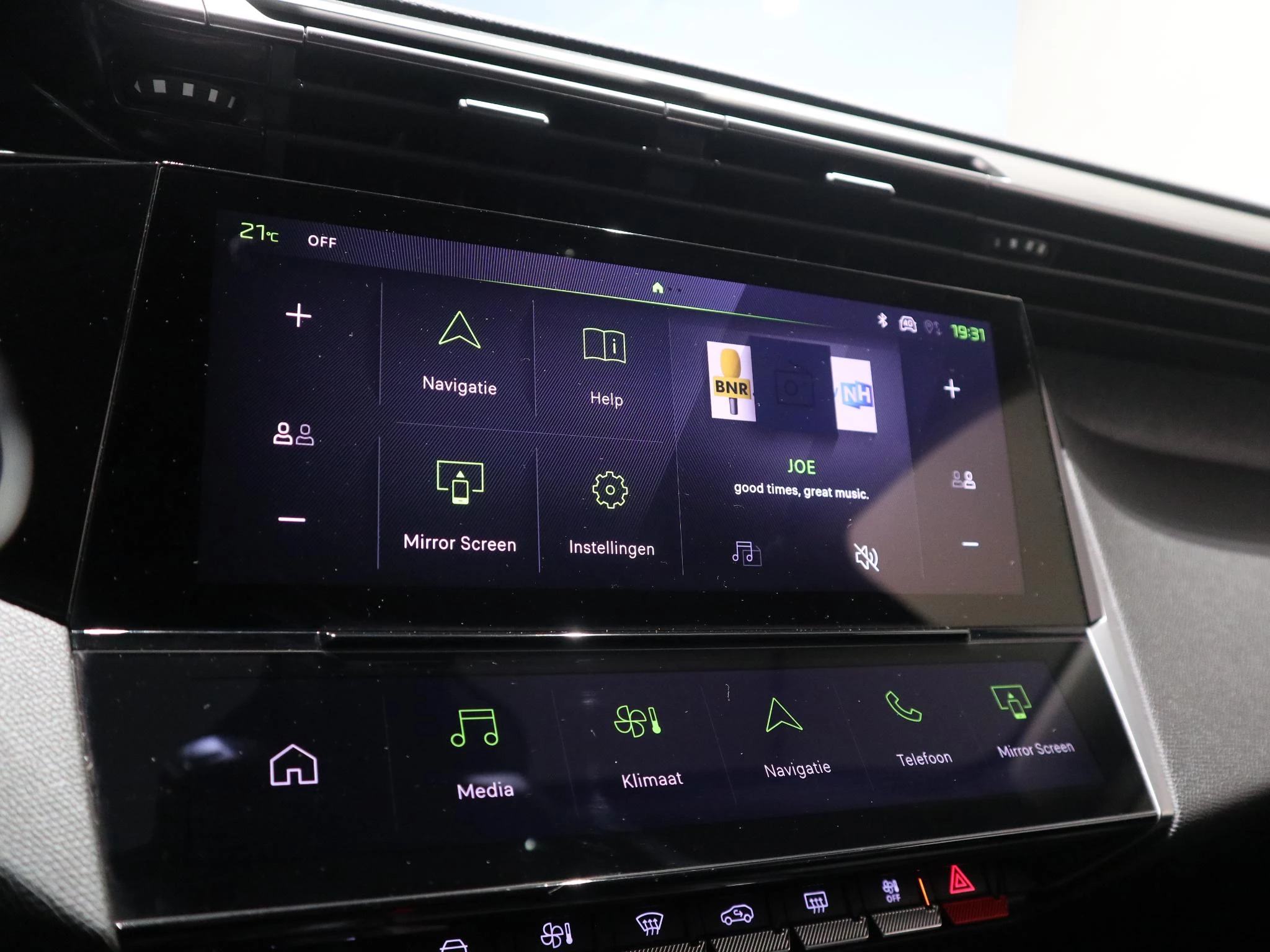 Peugeot-308-image-14