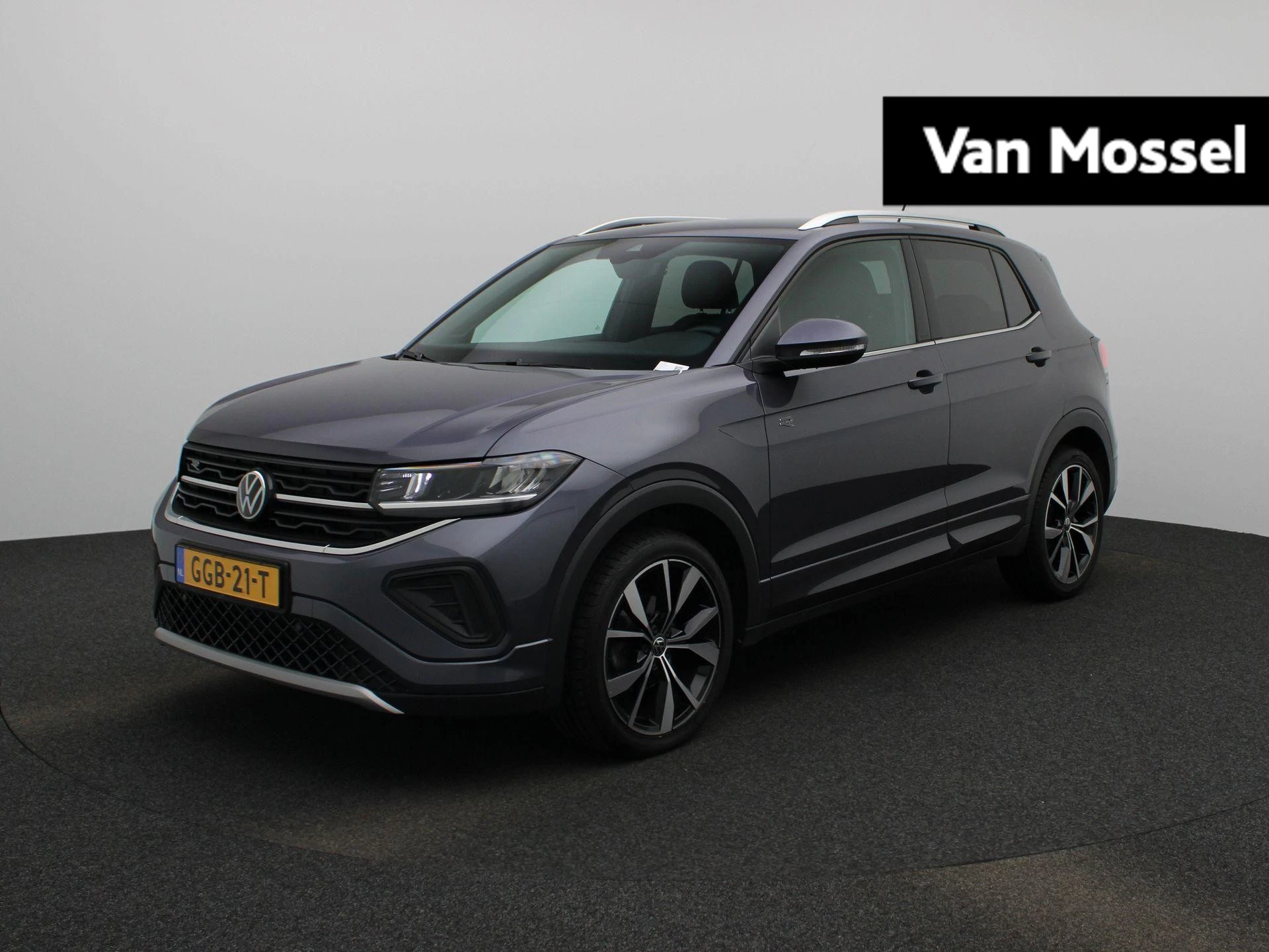 Volkswagen-T-Cross-image-0