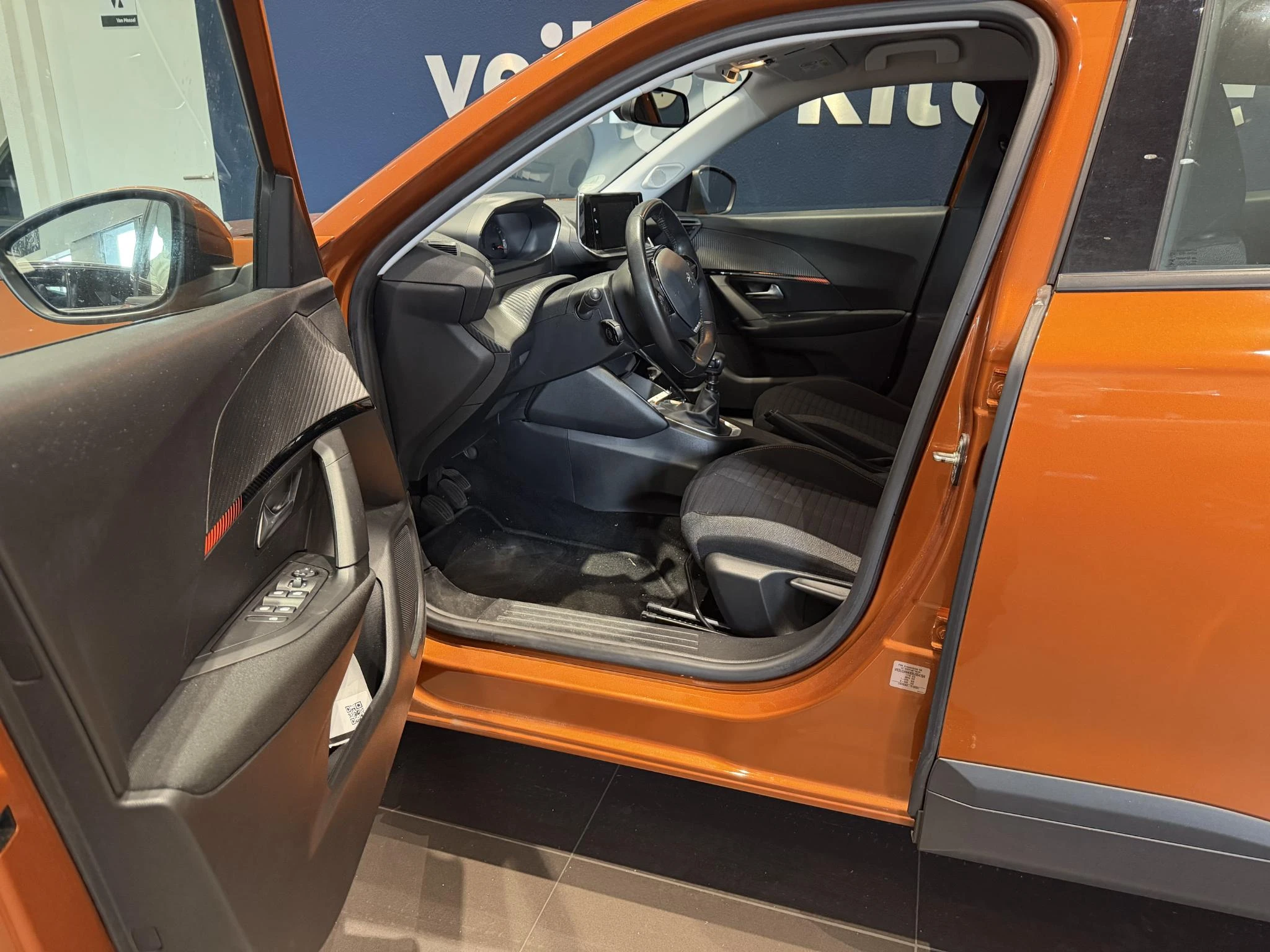 Peugeot-2008-image-7