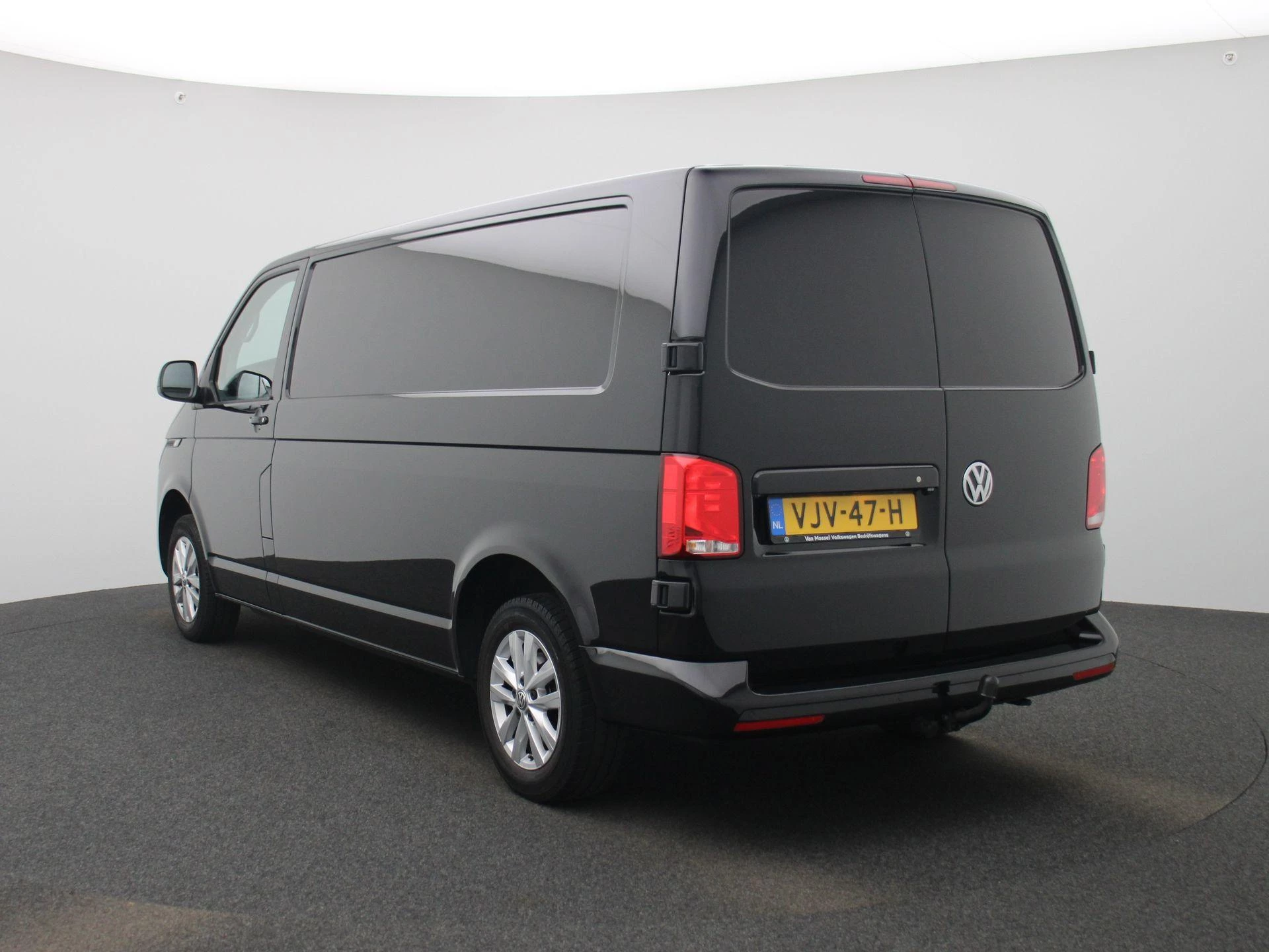 Volkswagen Transporter 2.0 TDI L2H1 110PK