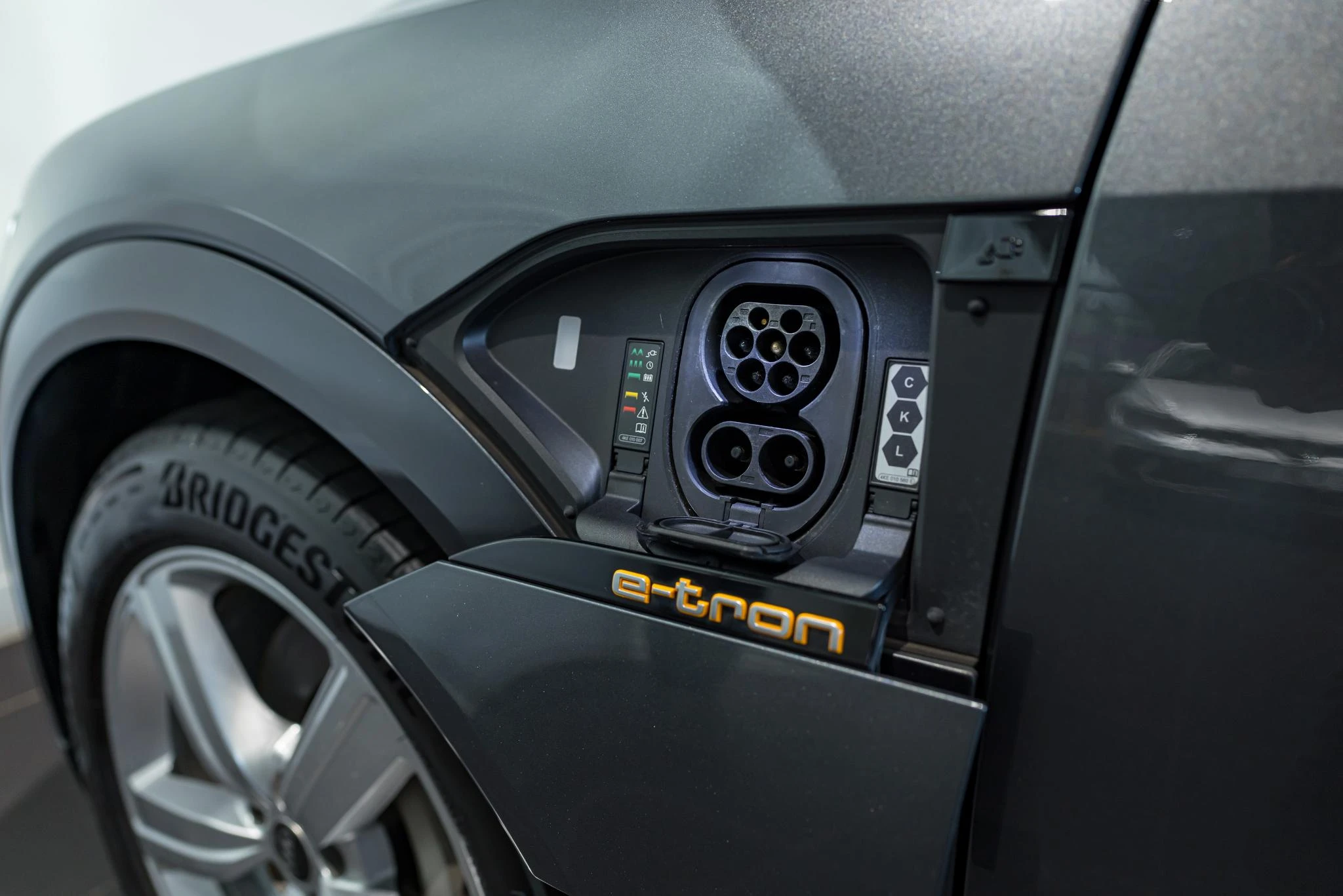Audi-e-tron-image-11