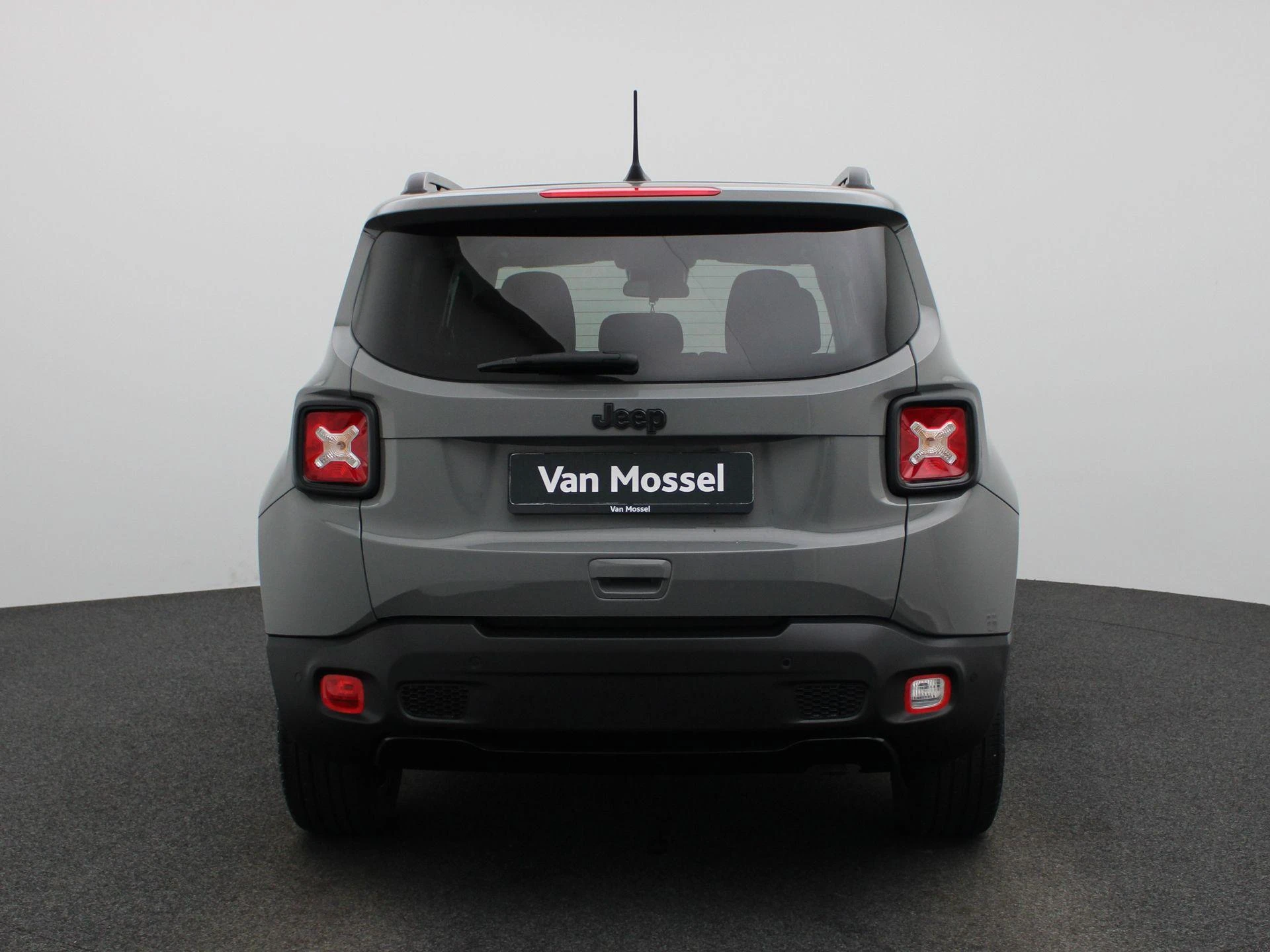 Jeep-Renegade-image-4