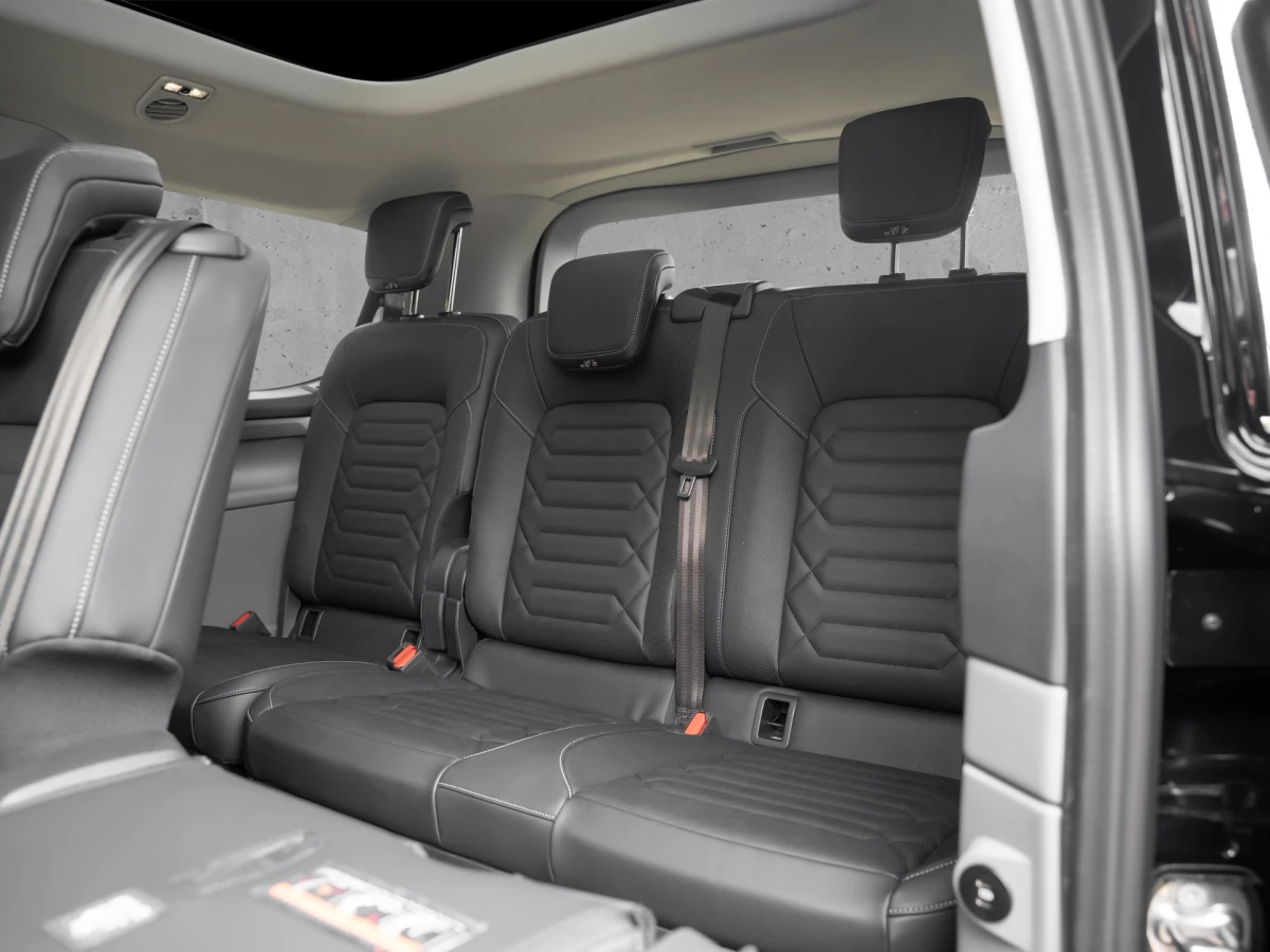 Ford-Tourneo Custom-image-8