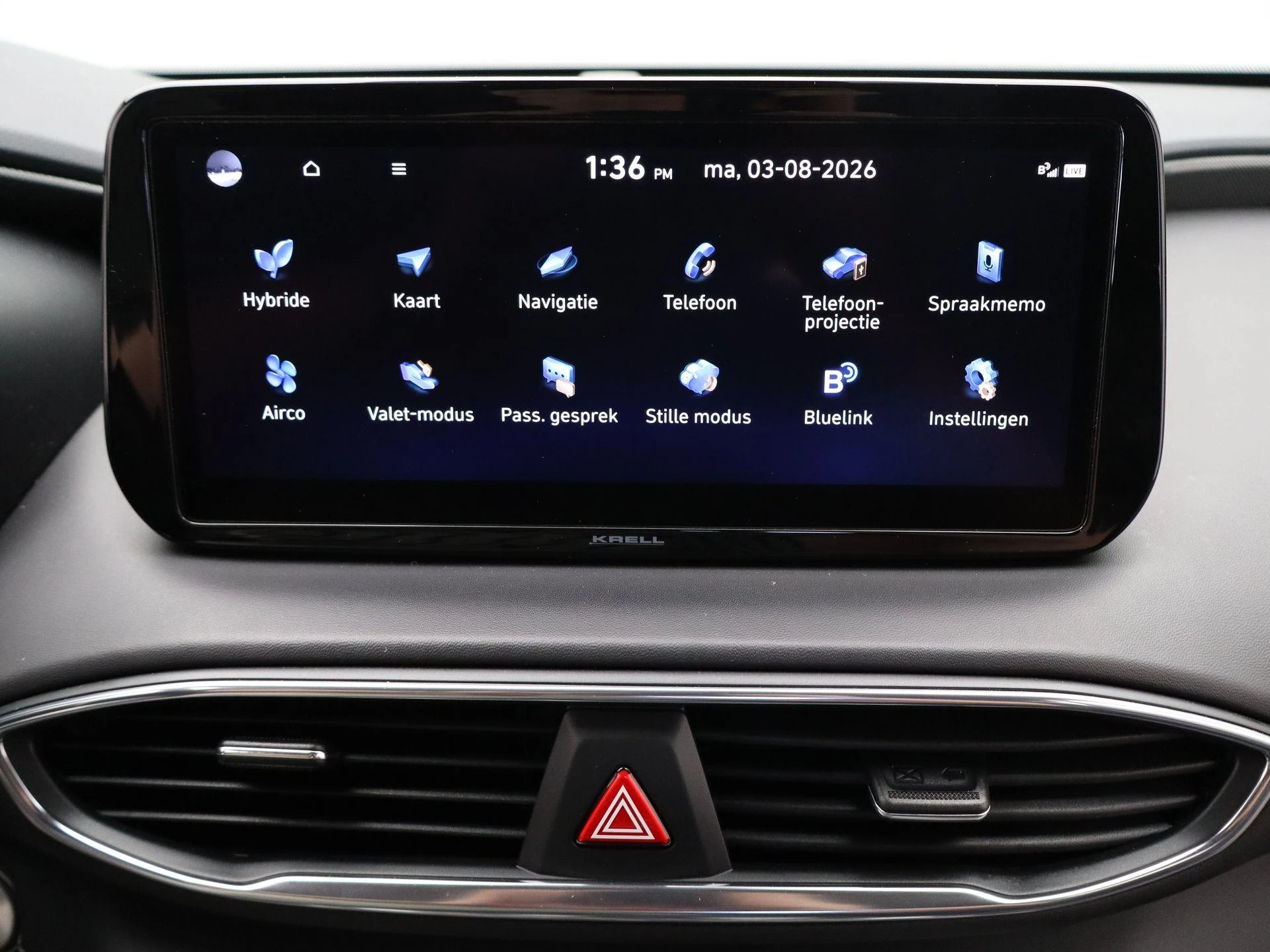 Hyundai-Santa Fe-image-18