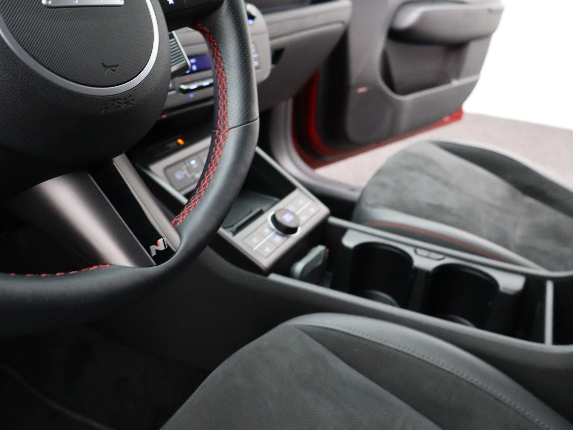 Hyundai-Kona-image-27