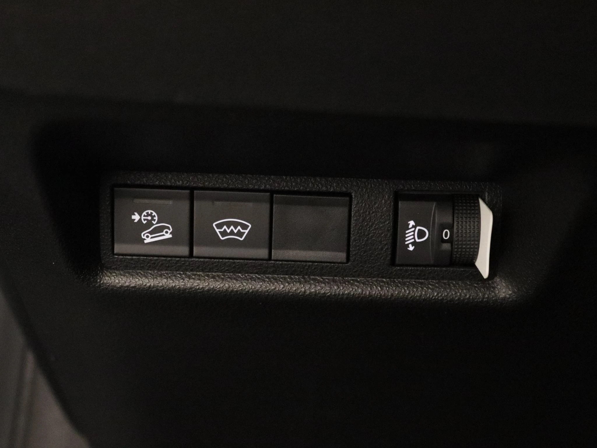 Jeep-Avenger-image-21