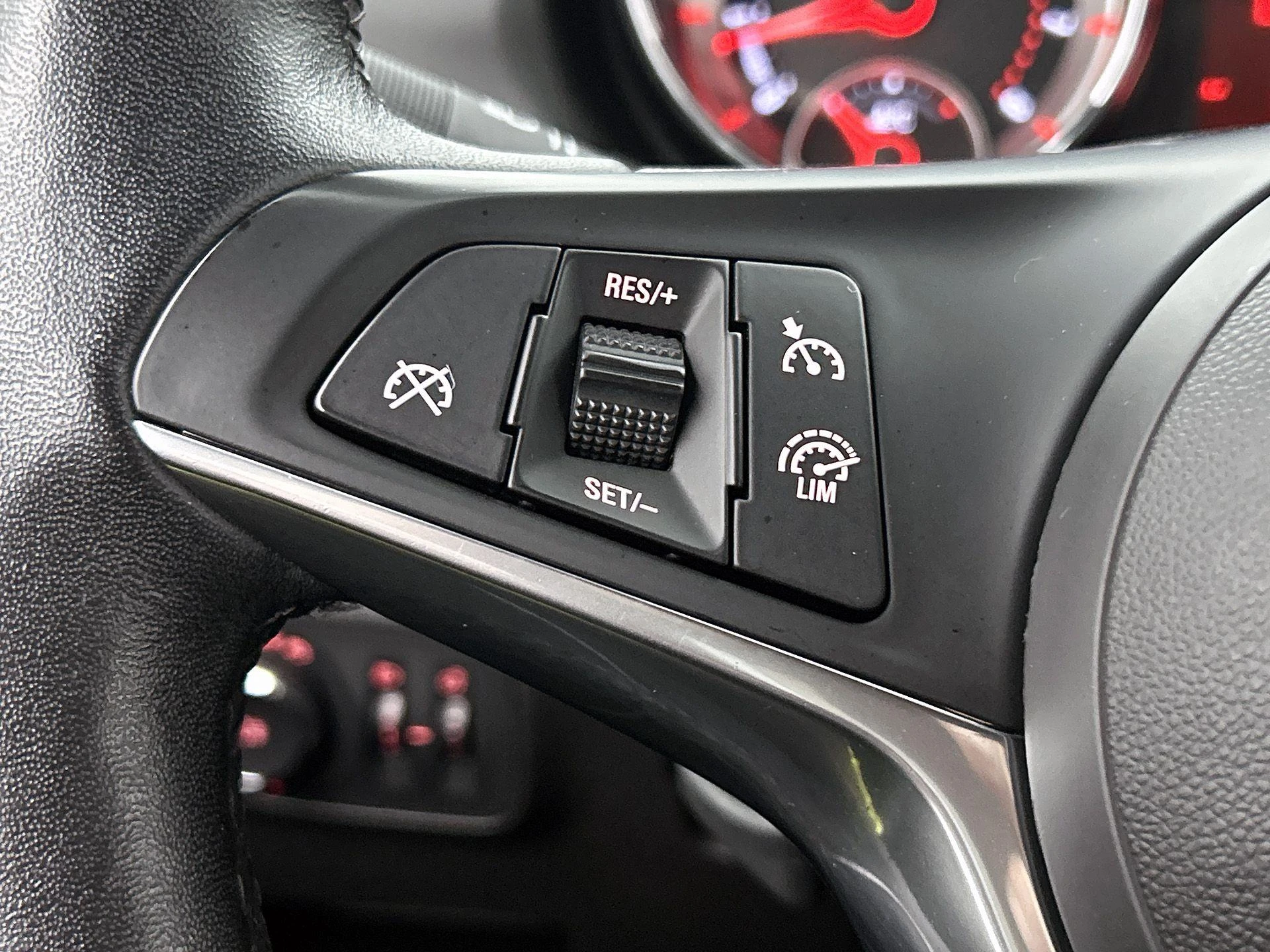 Opel-ADAM-image-5