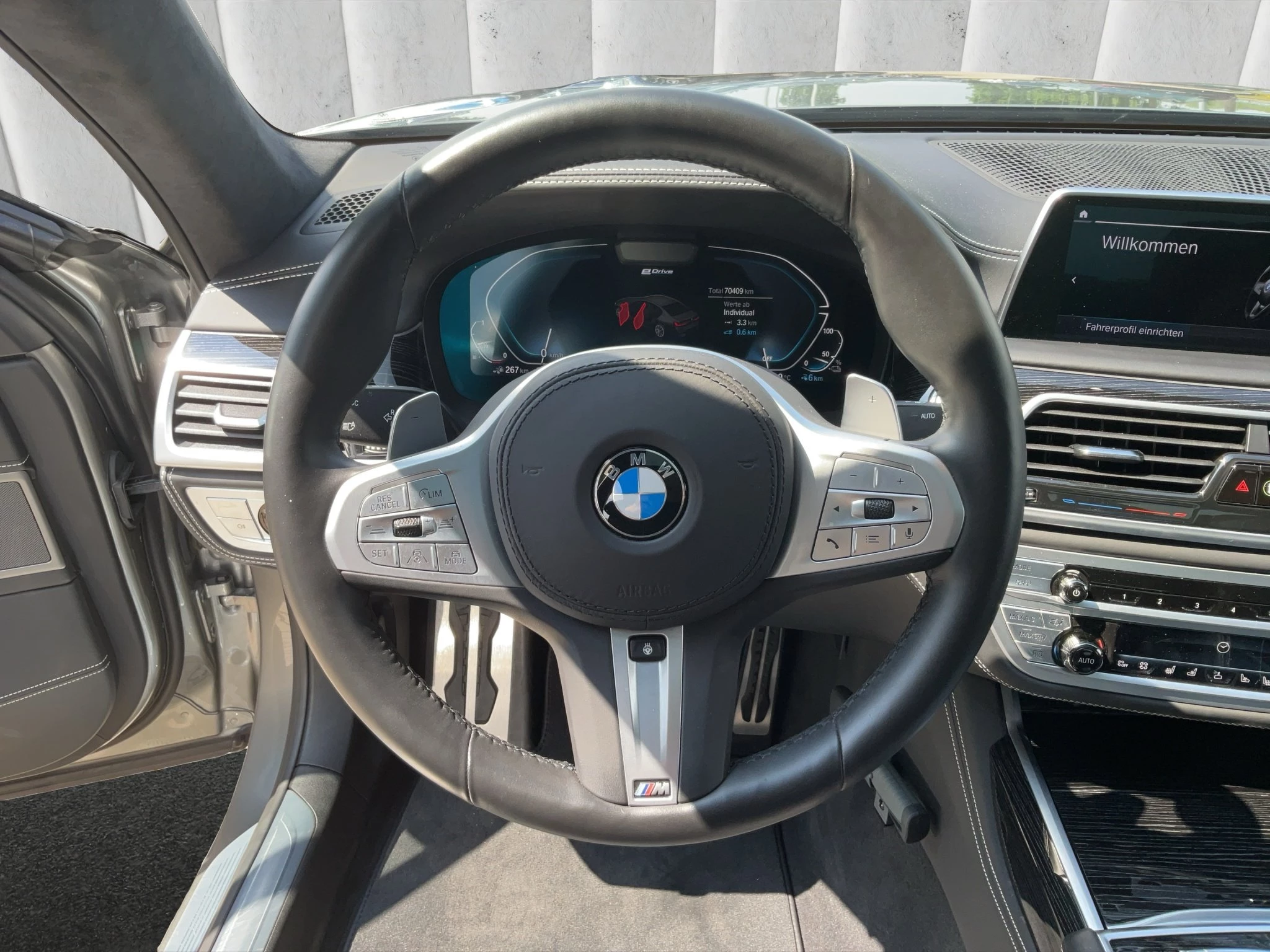 BMW 7er Reihe 745e i Performance M Sportpaket