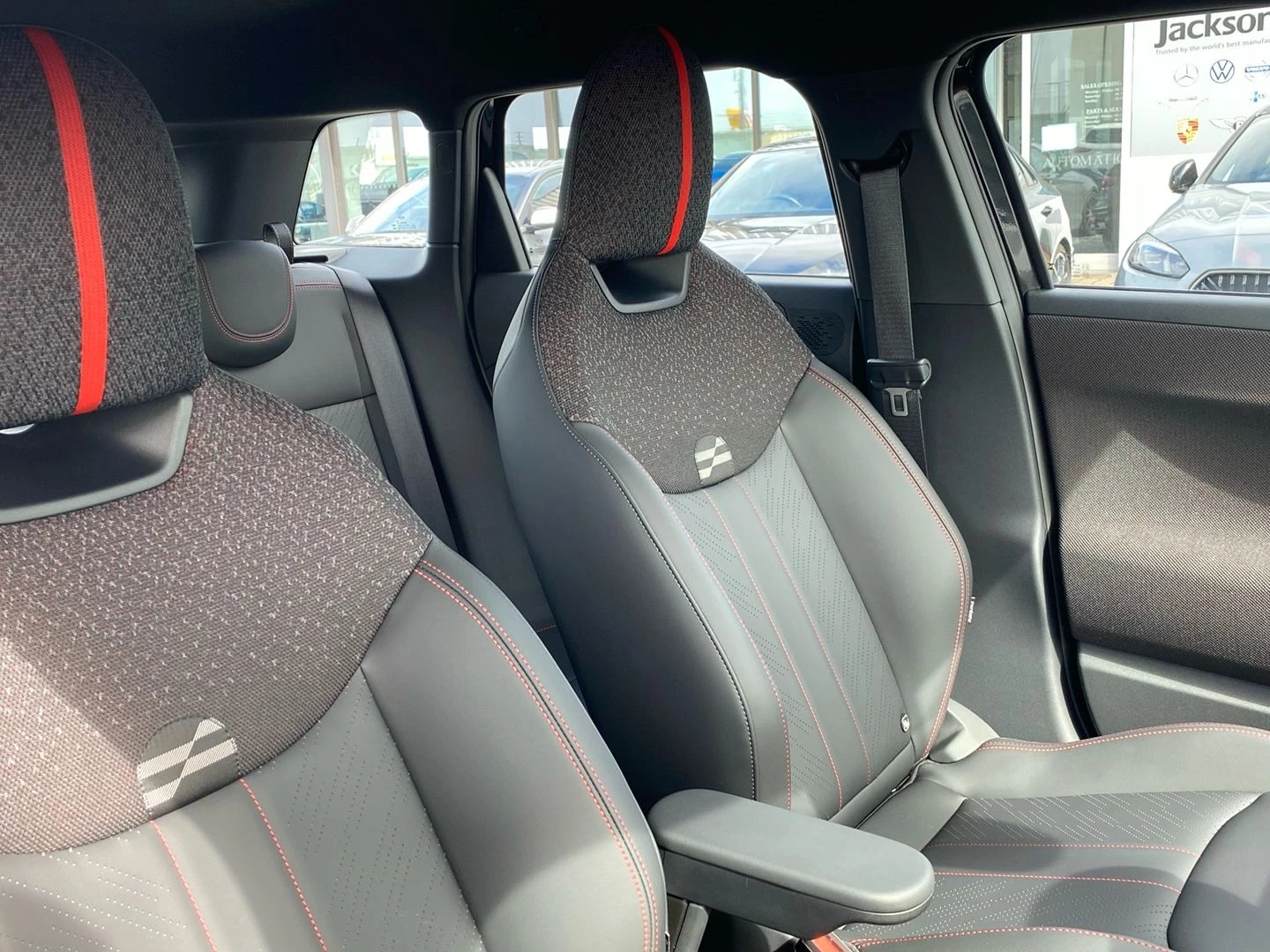 MINI Aceman 160kW SE Sport 54kWh 5dr Auto