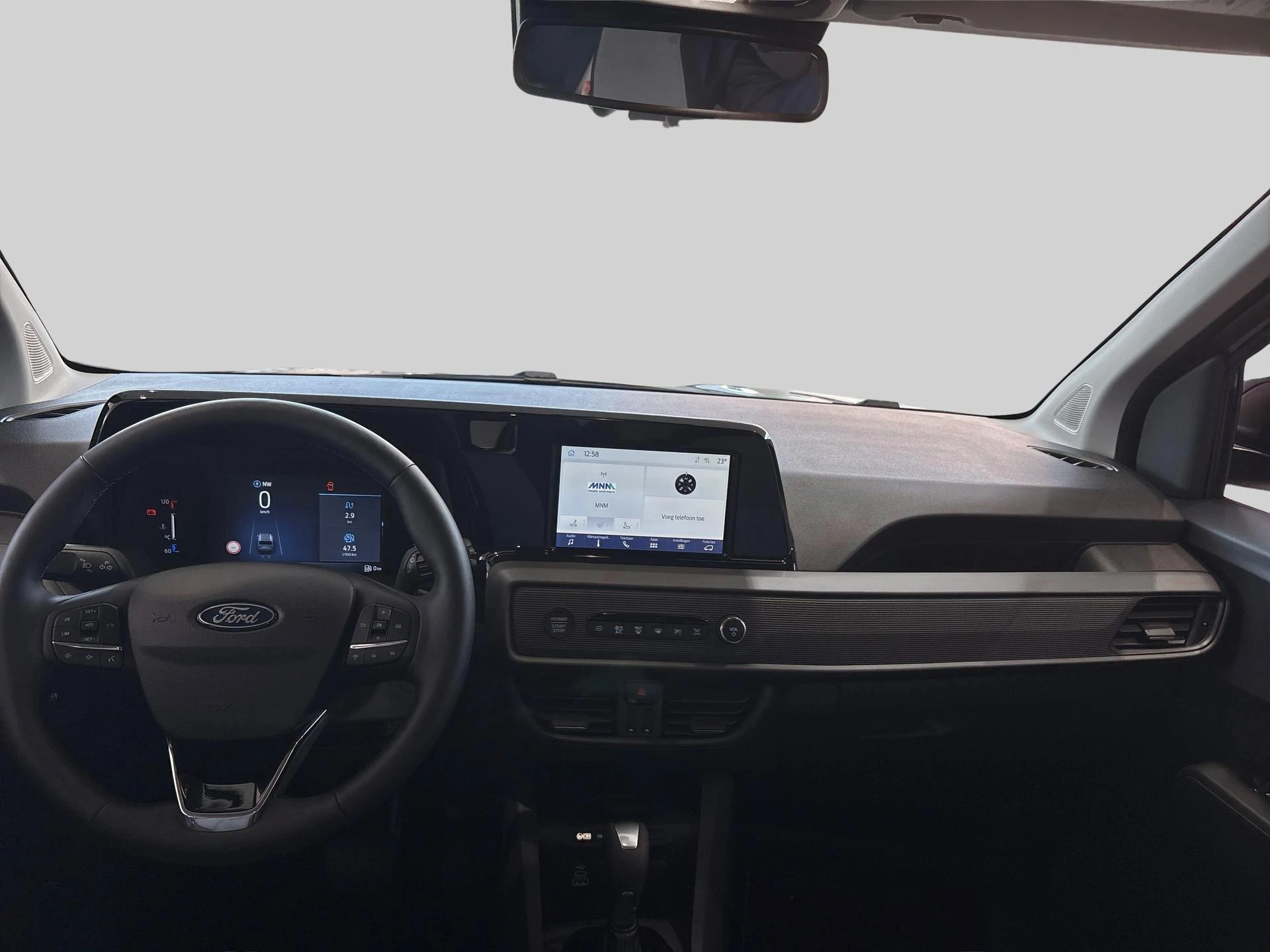 Ford-Tourneo Courier-image-13