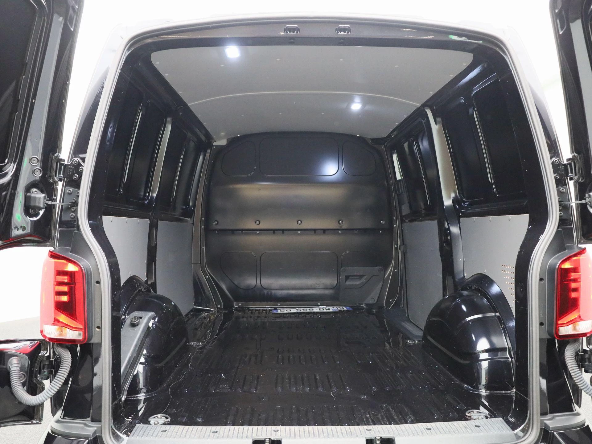 Volkswagen Transporter 2.0 TDI L1H1 150PK