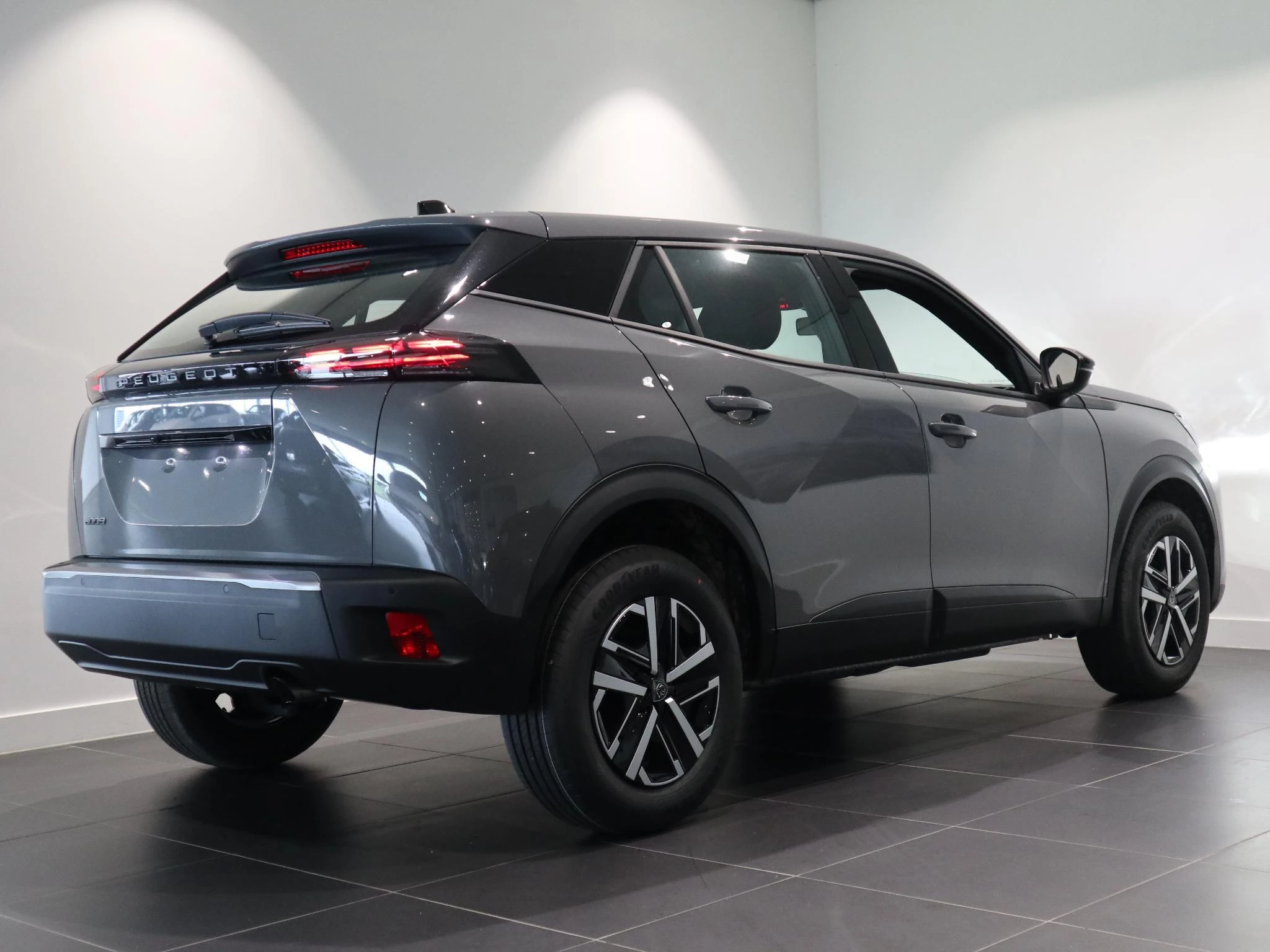 Peugeot-2008-image-7