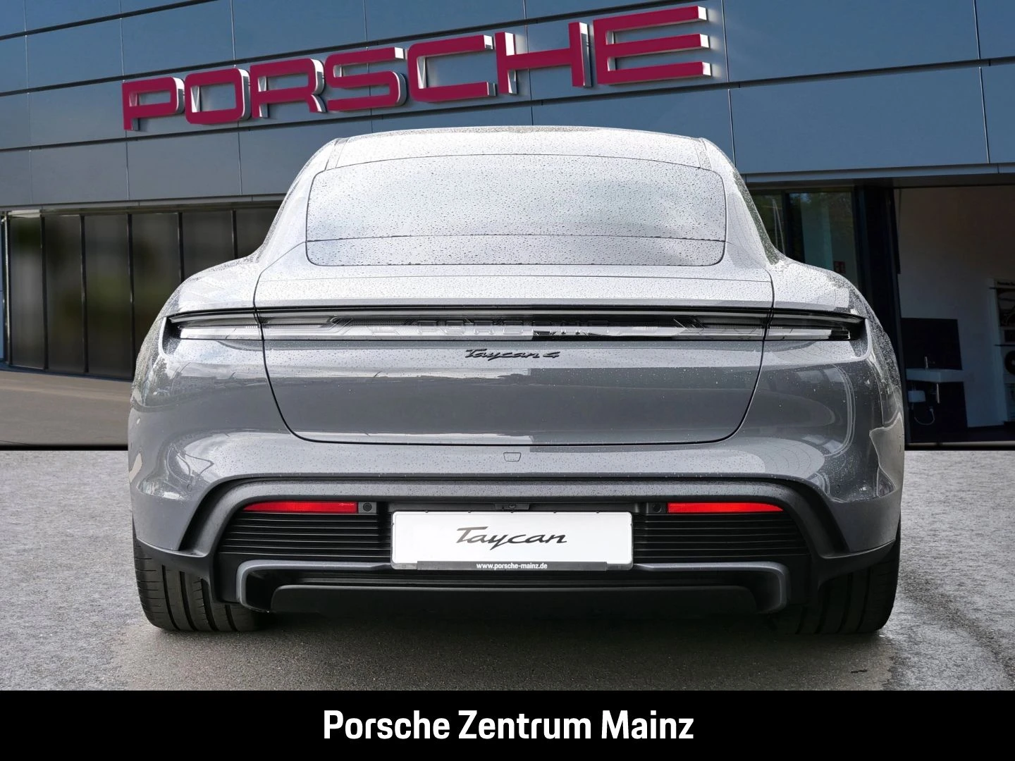 Porsche-Taycan-image-8