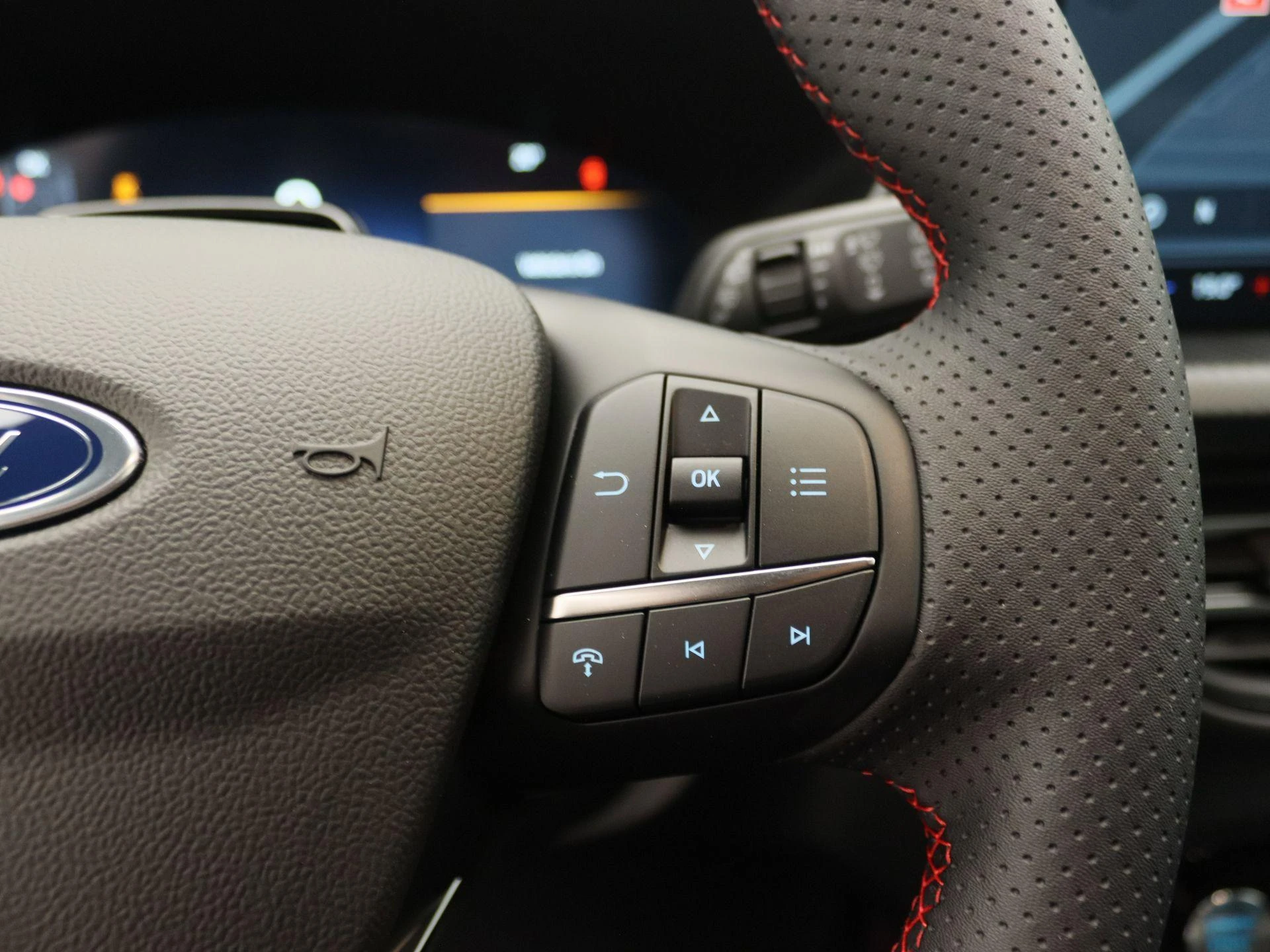 Ford-Kuga-image-19