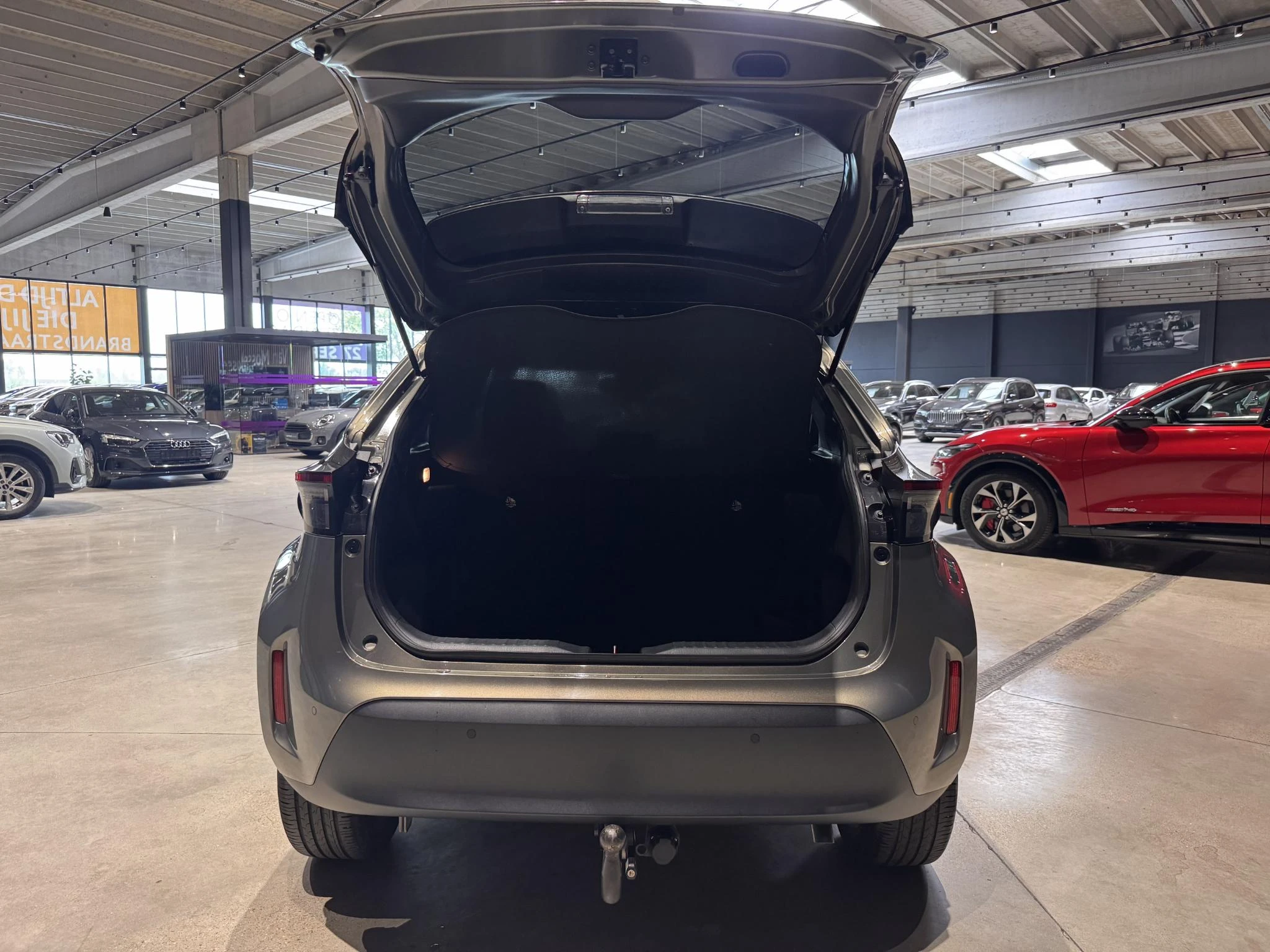 Toyota-Yaris Cross-image-5