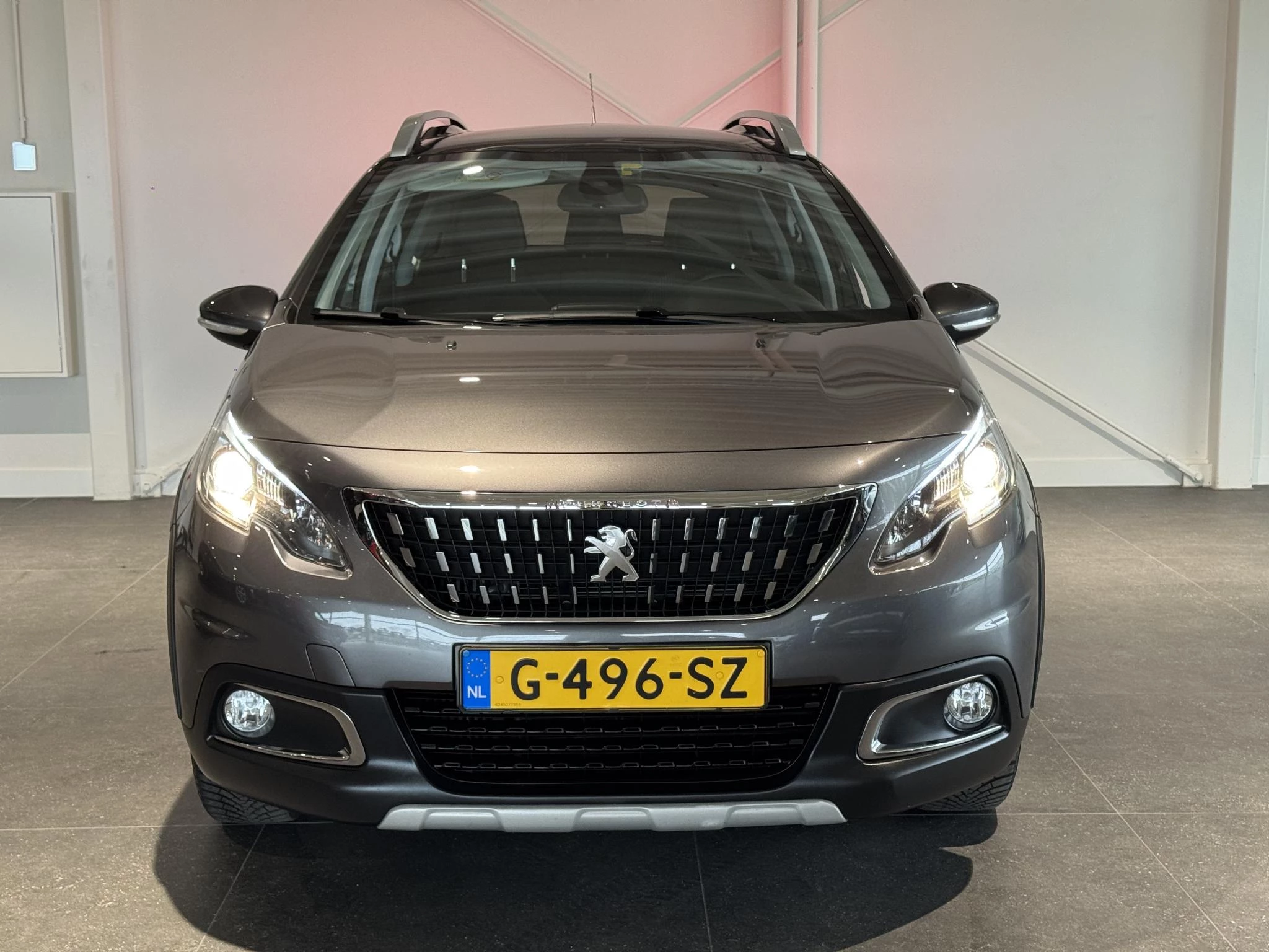 Peugeot-2008-image-1