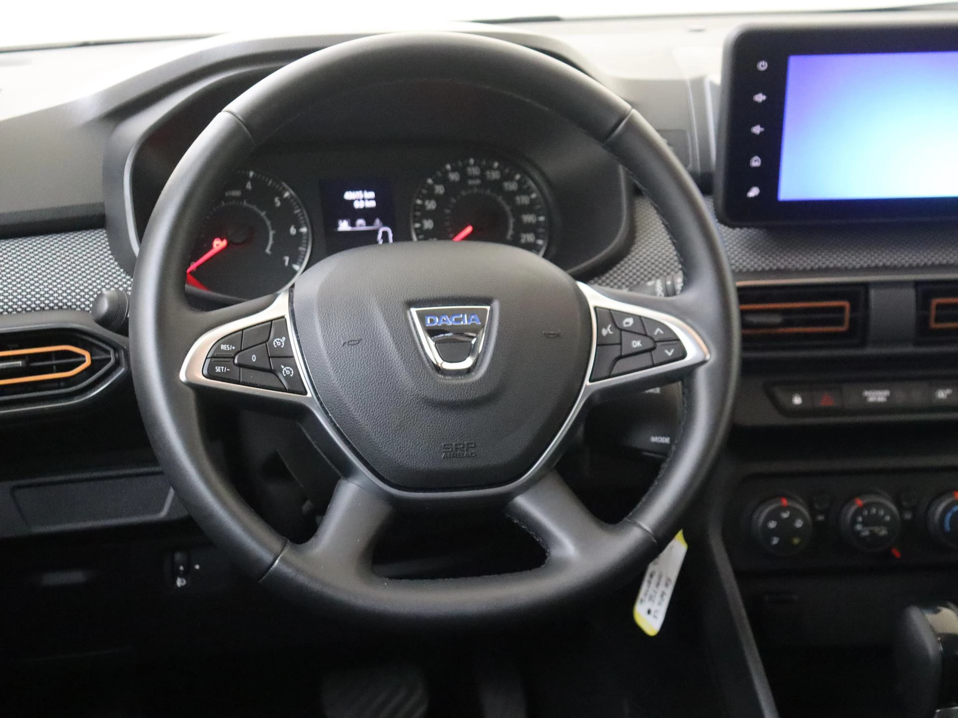 Dacia-Sandero Stepway-image-10