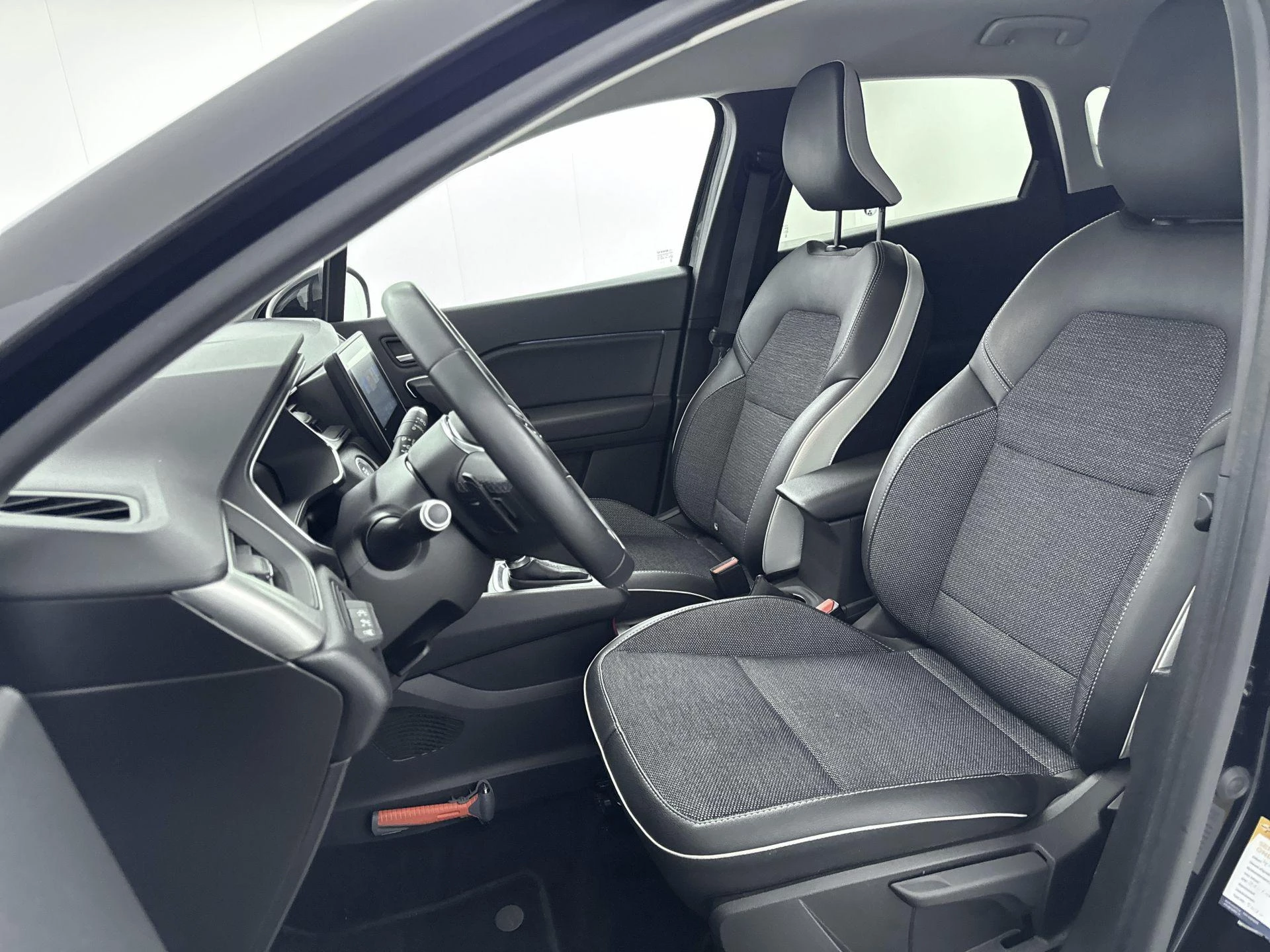 Renault-Captur-image-17