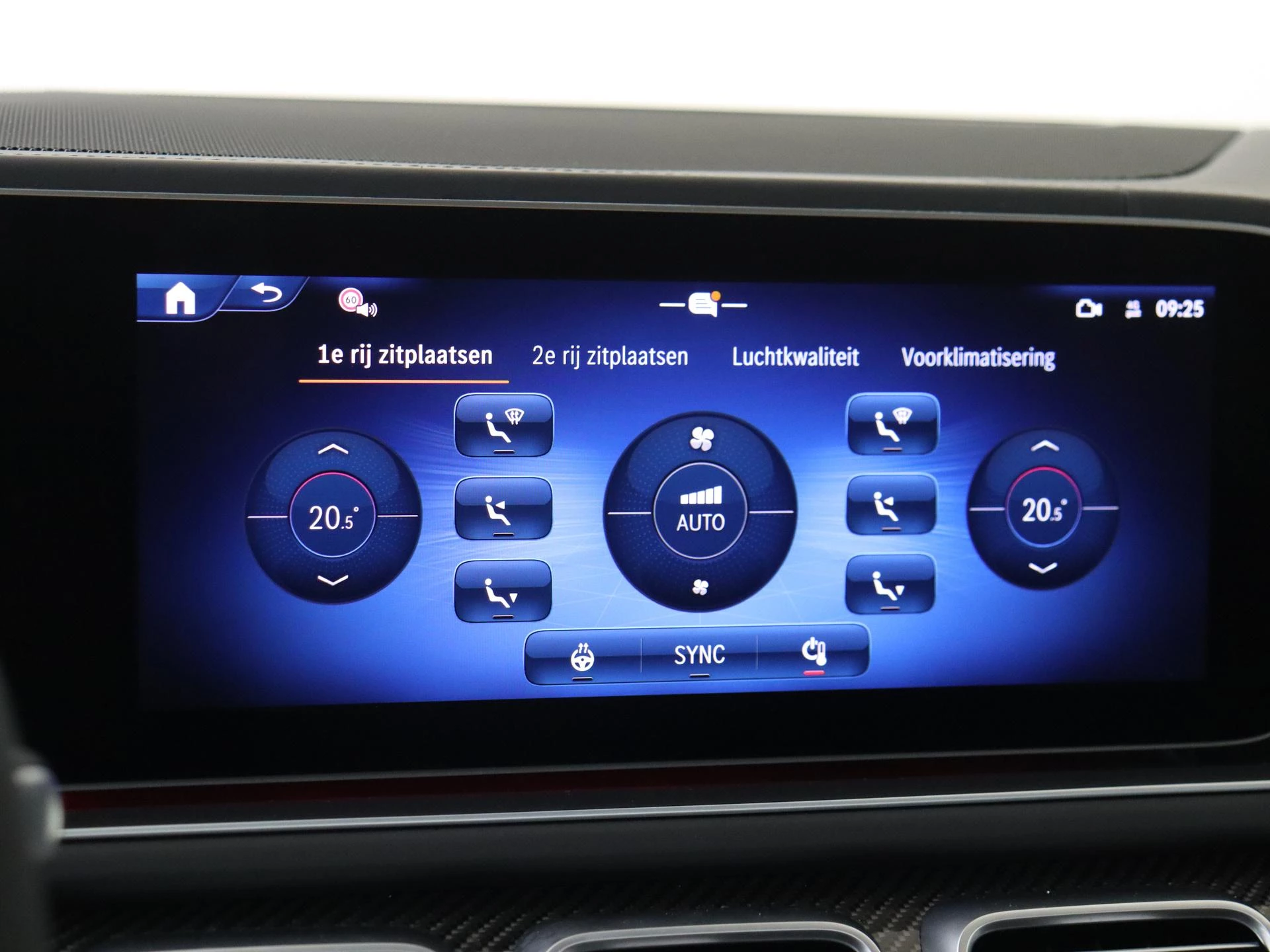 Mercedes-Benz-GLE-image-26