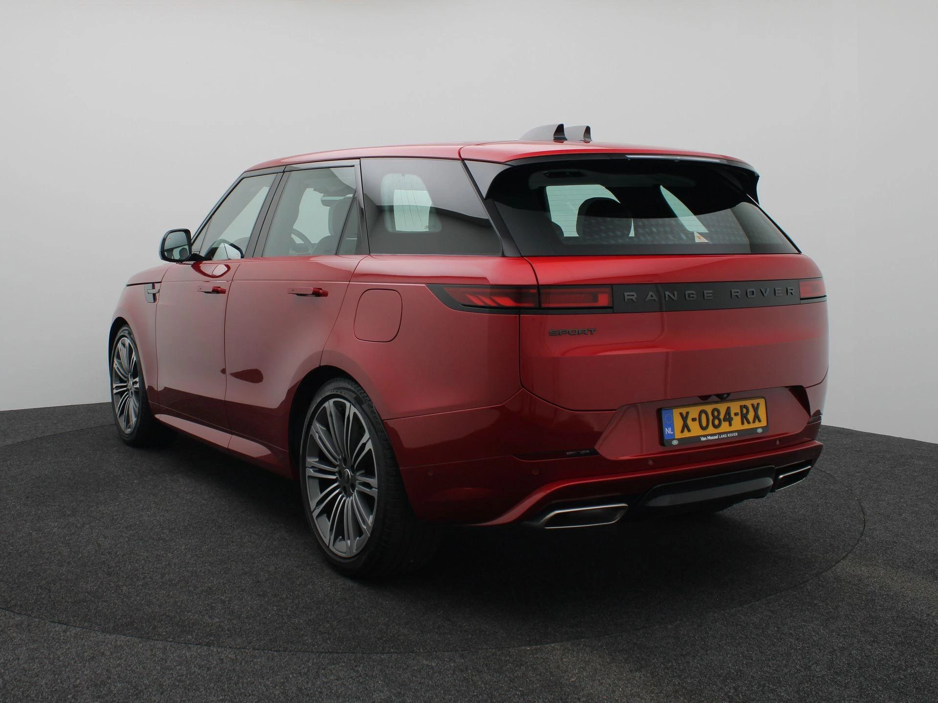 Land Rover-Range Rover Sport-image-1