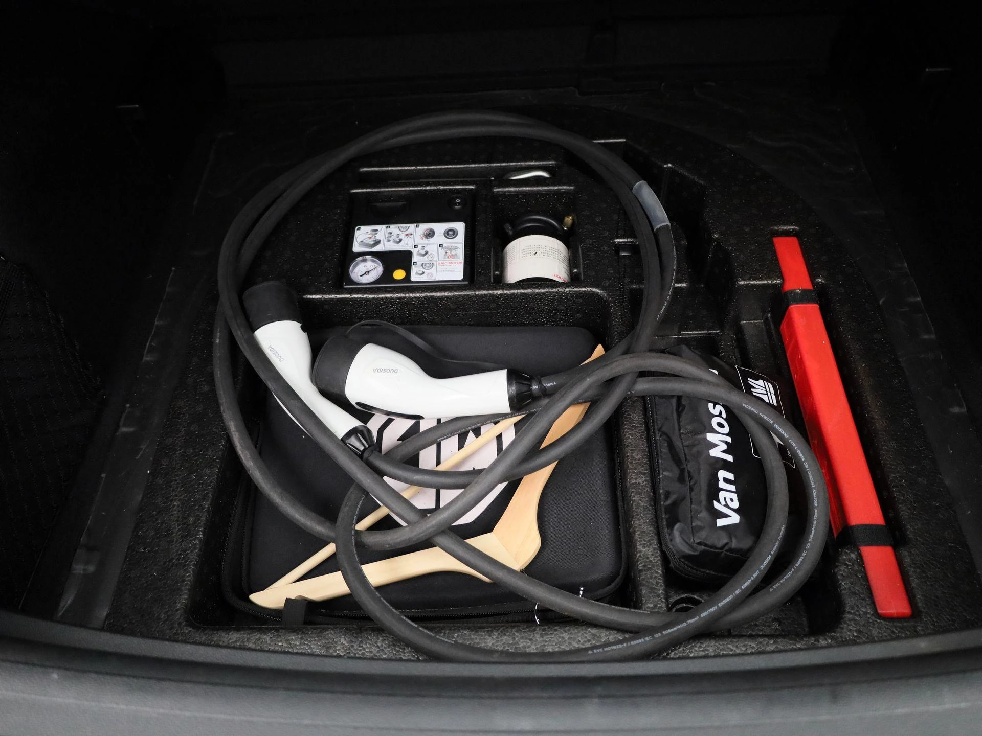 MG-ZS EV-image-11