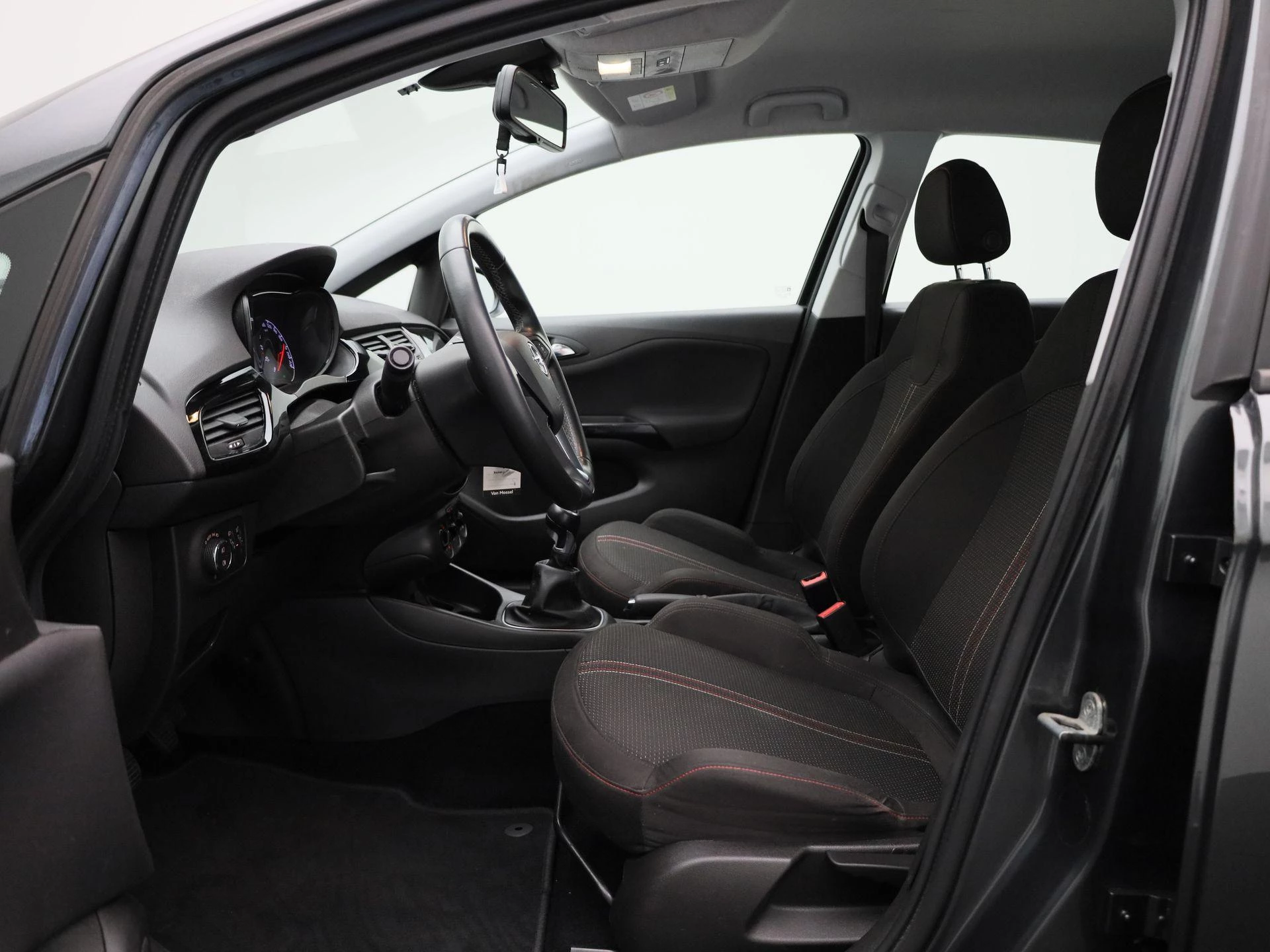 Opel-Corsa-image-8