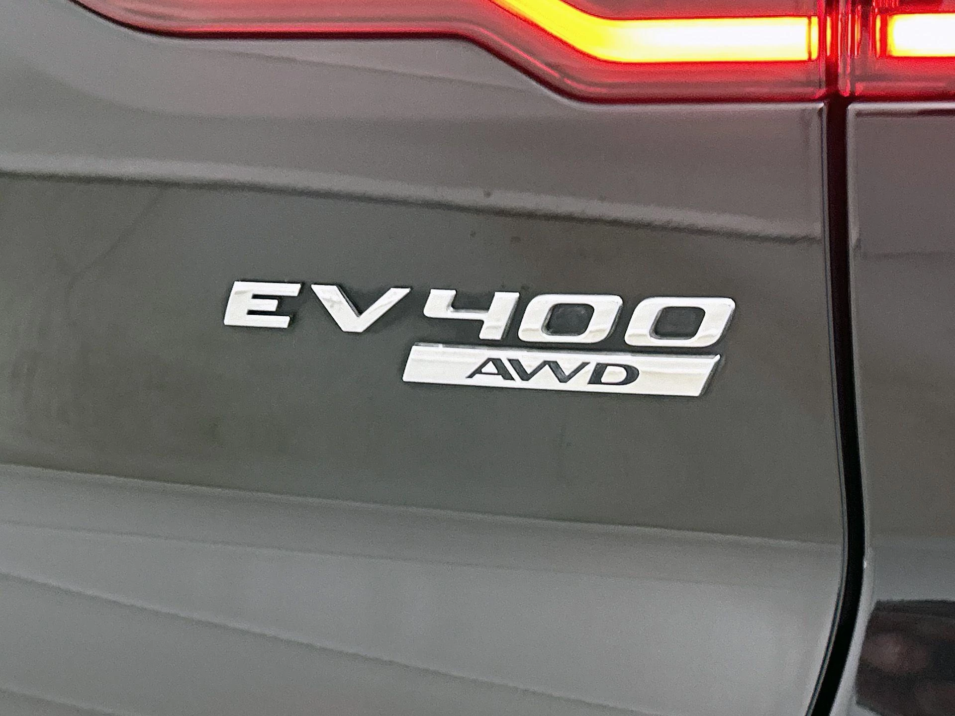 Jaguar-I-PACE-image-58