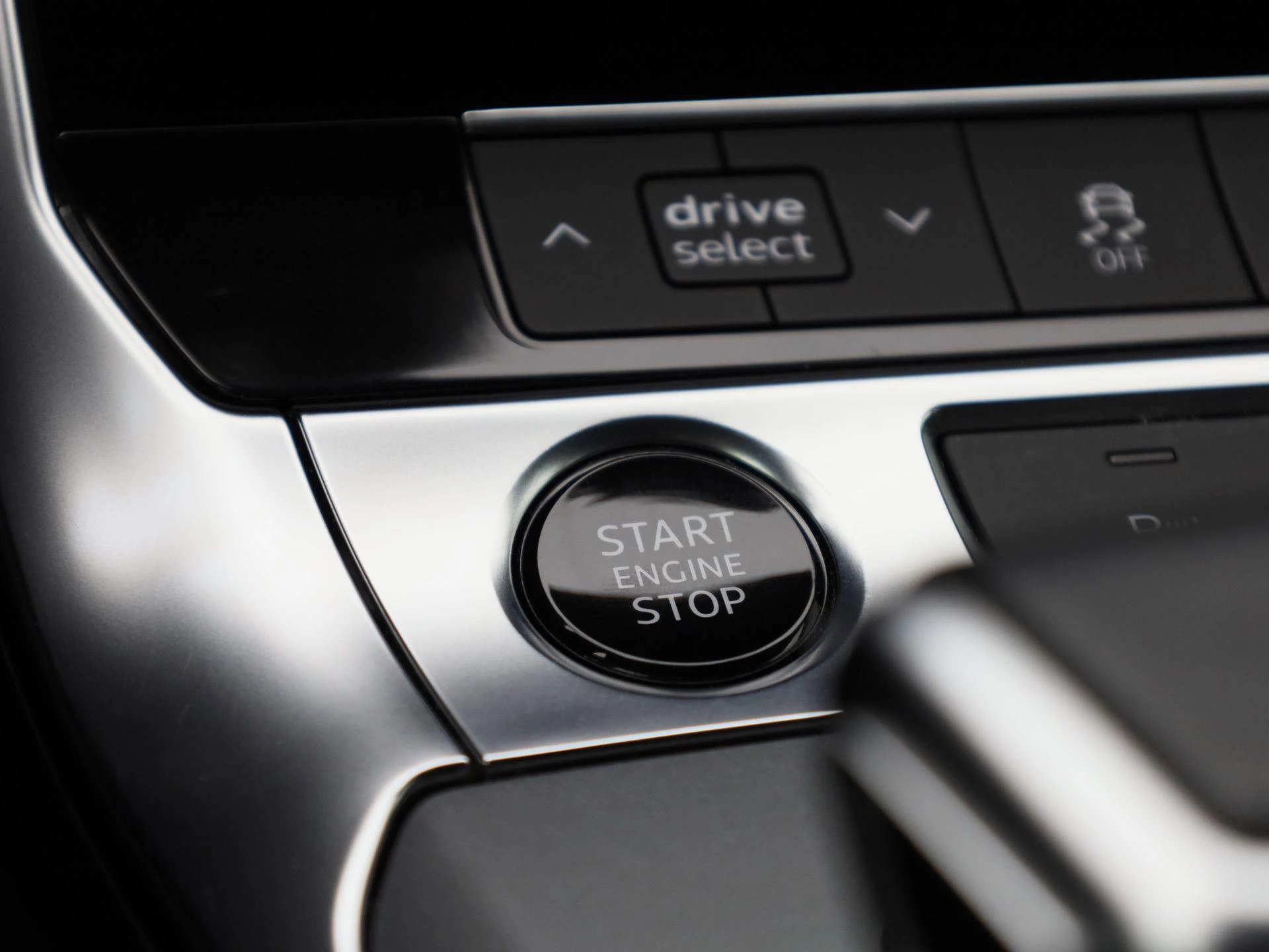 Audi-A6-image-22